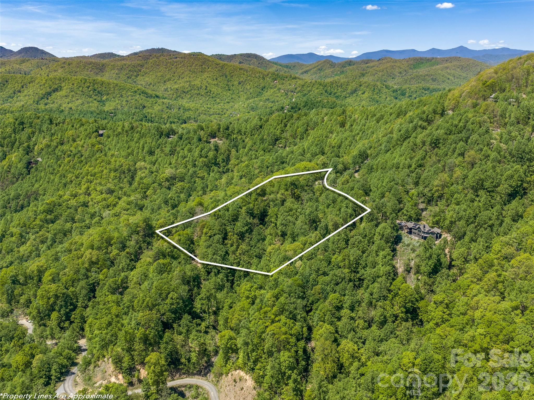 488 Warbler Lane, Black Mountain, photo 2 of 8
