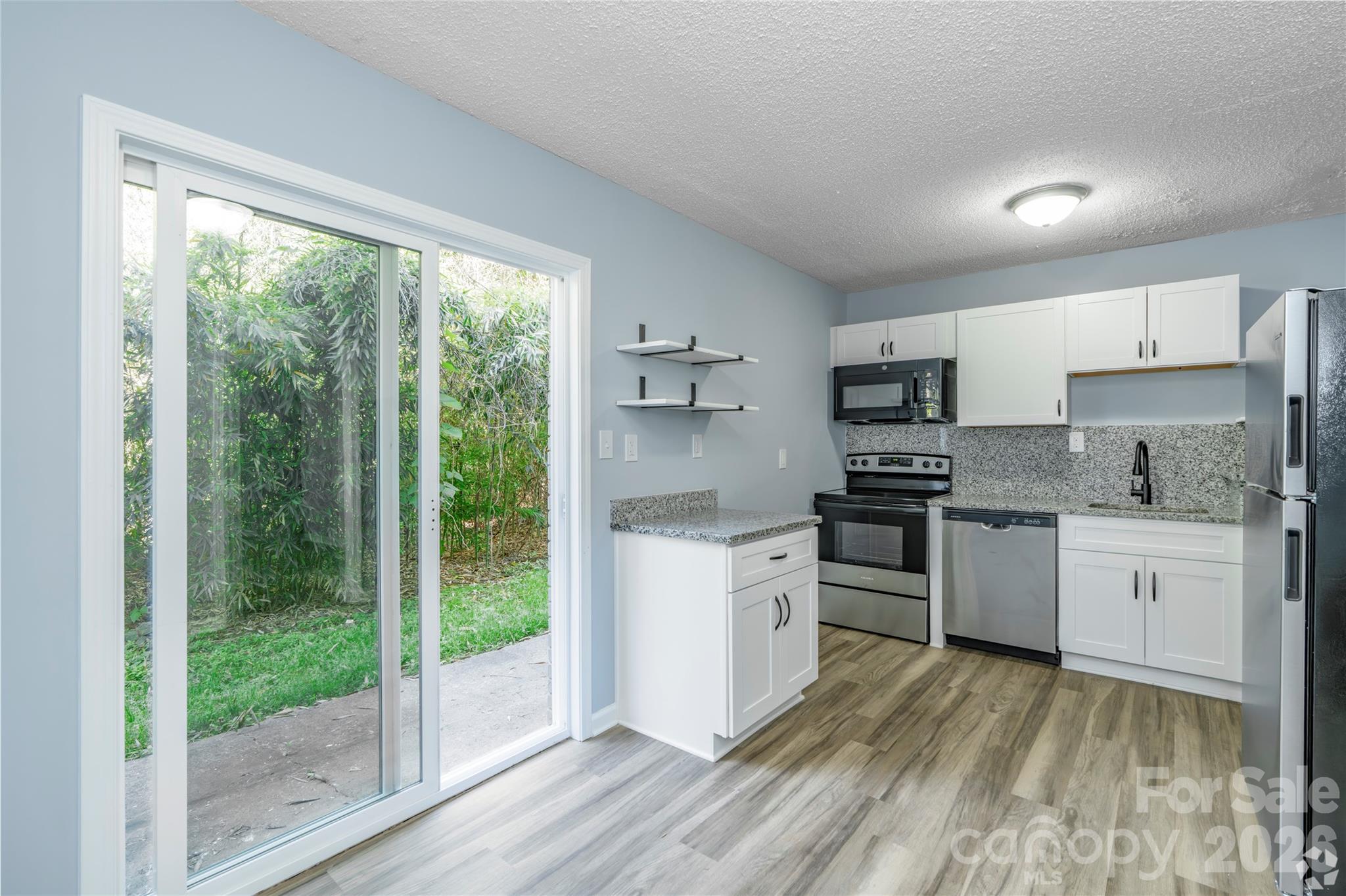 300 E Charlotte Avenue, Mount Holly, photo 4 of 8