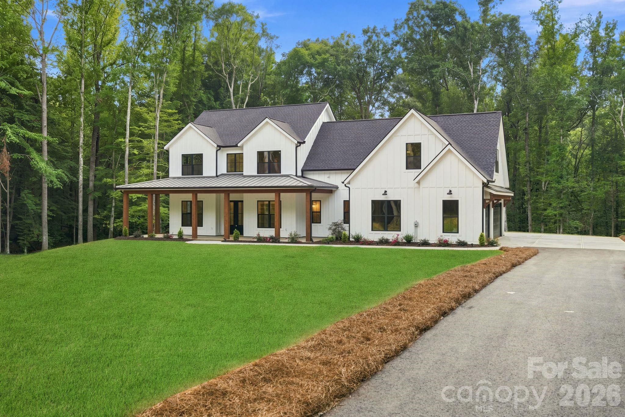 3515 Capricorn Road, Lancaster, photo 2 of 8