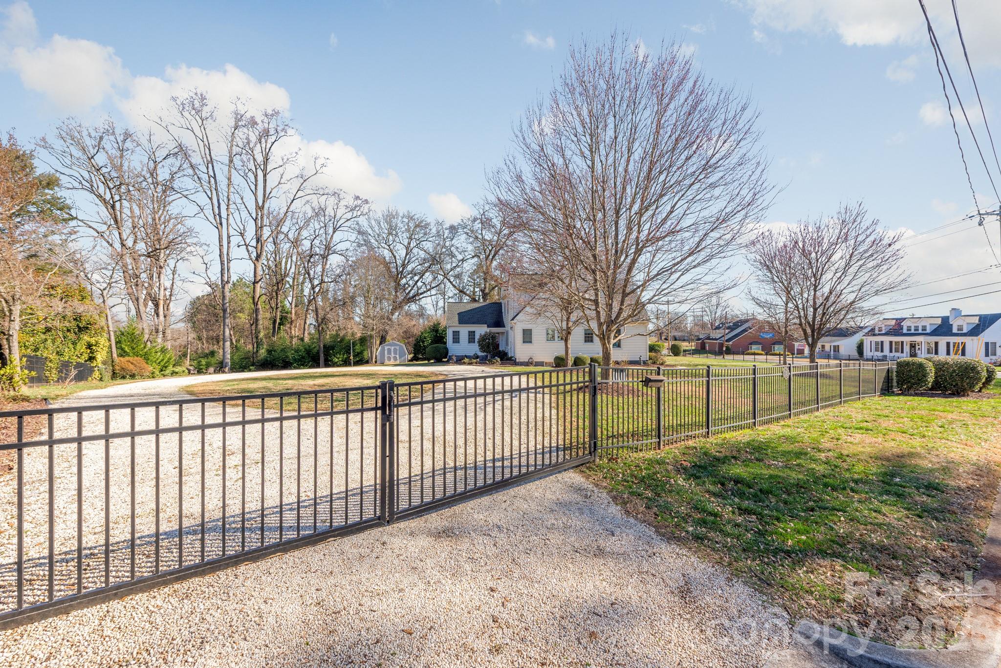 27 Circle Drive, Belmont, photo 3 of 8