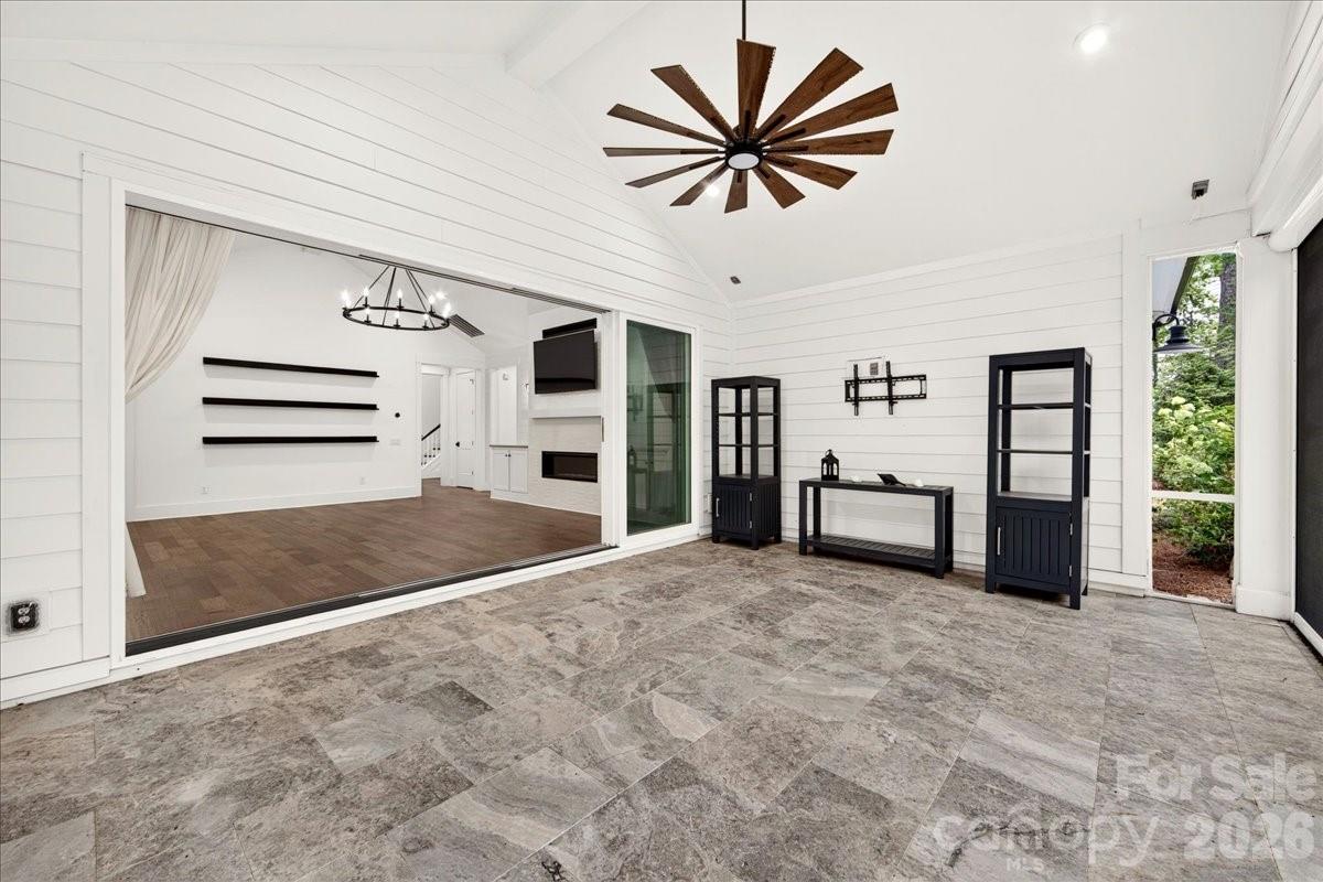 3142 Sherman Drive, Lancaster, photo 8 of 8