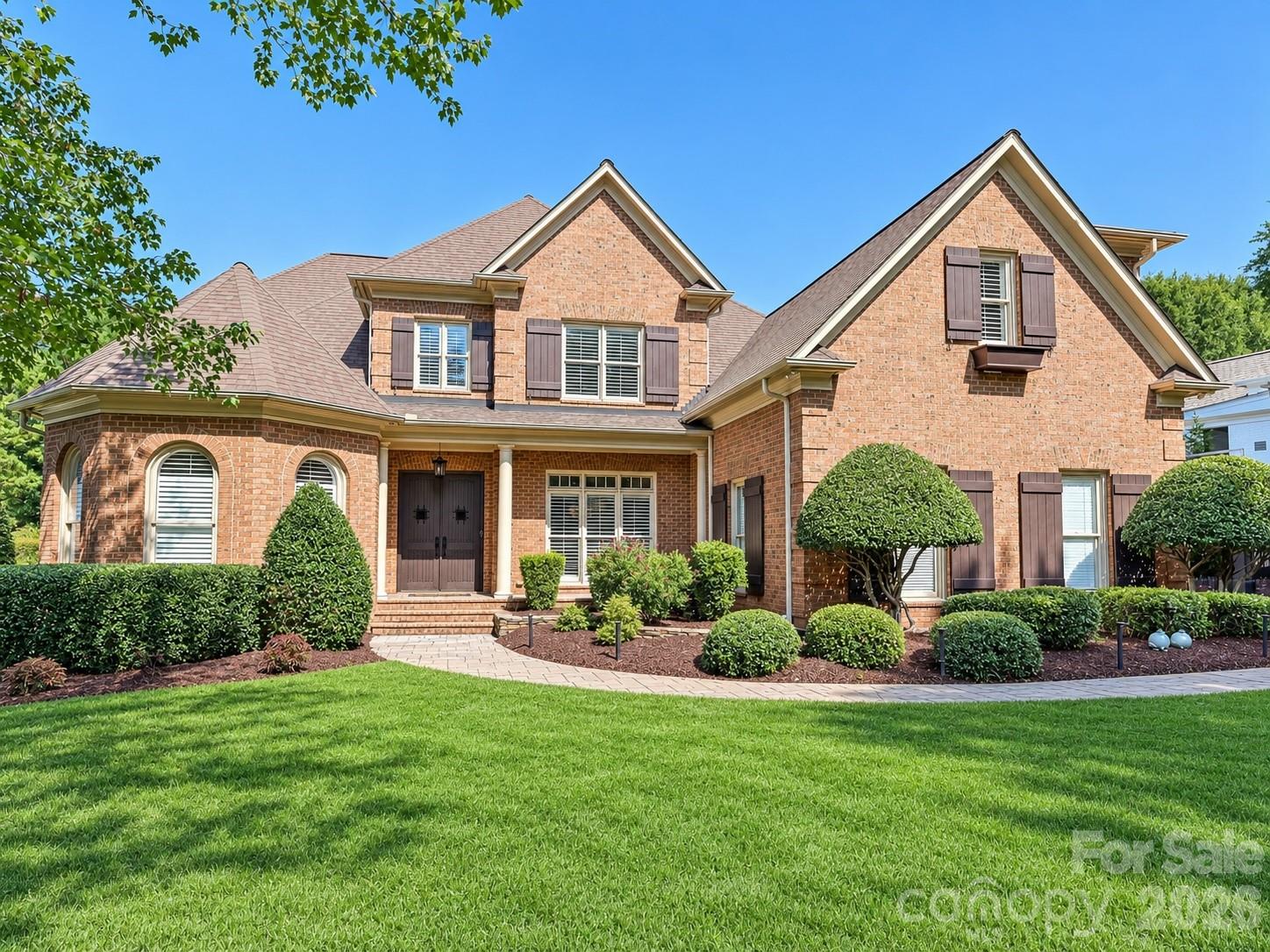 15034 Jockeys Ridge Drive, Charlotte, photo 2 of 8