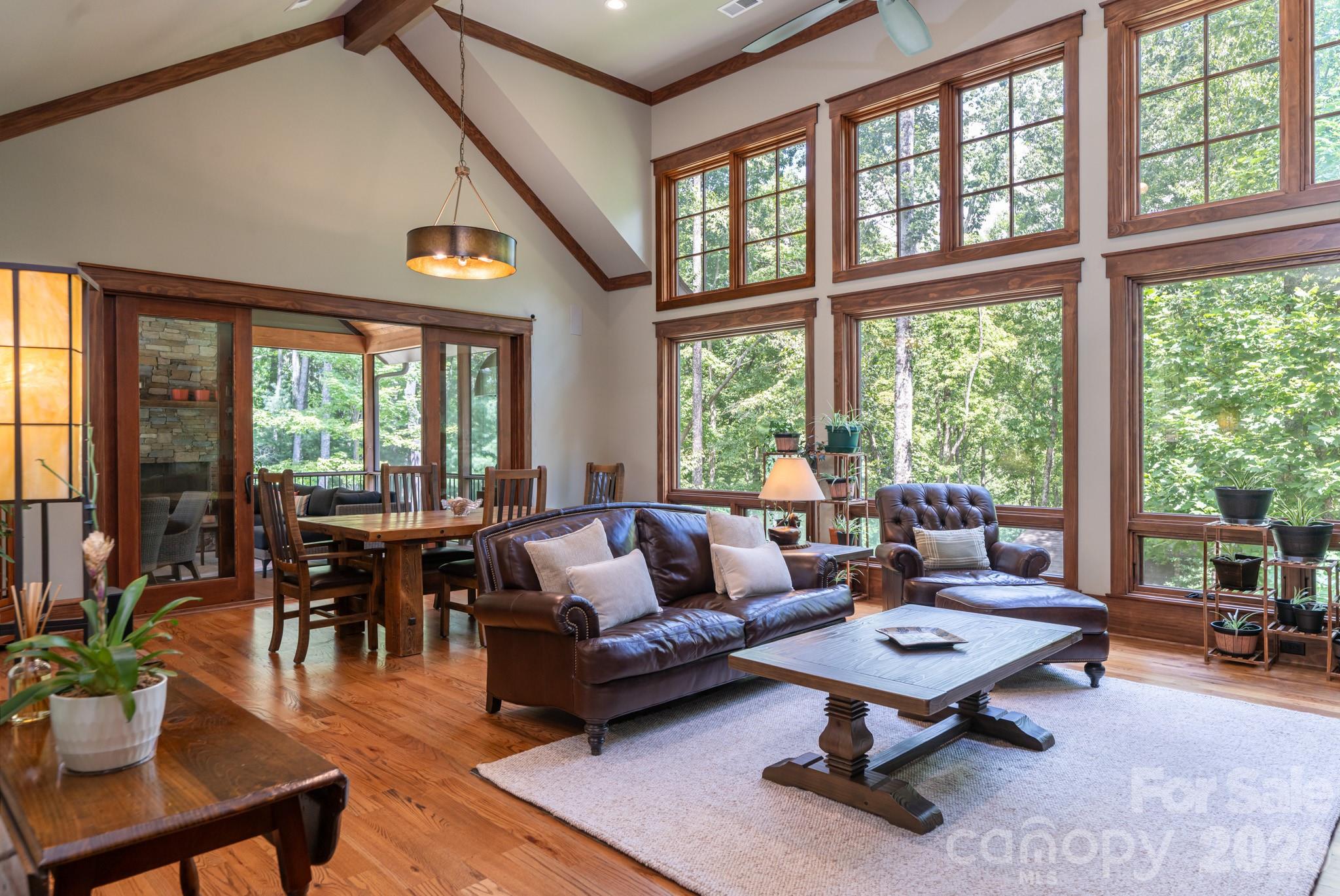 403 Thunder Mountain Road, Hendersonville, photo 7 of 8