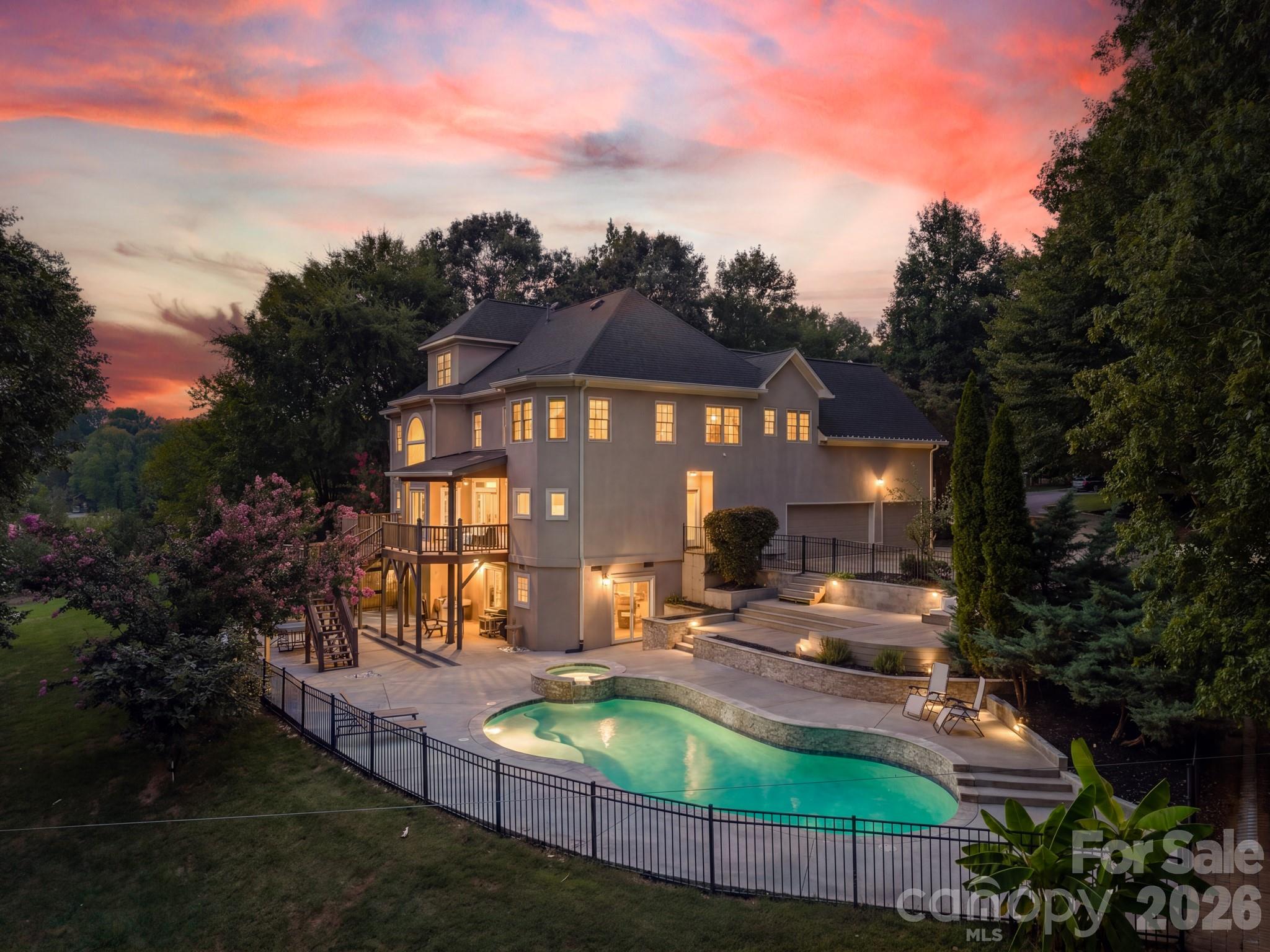 2006 Sandy Pond Lane, Waxhaw, photo 1 of 8