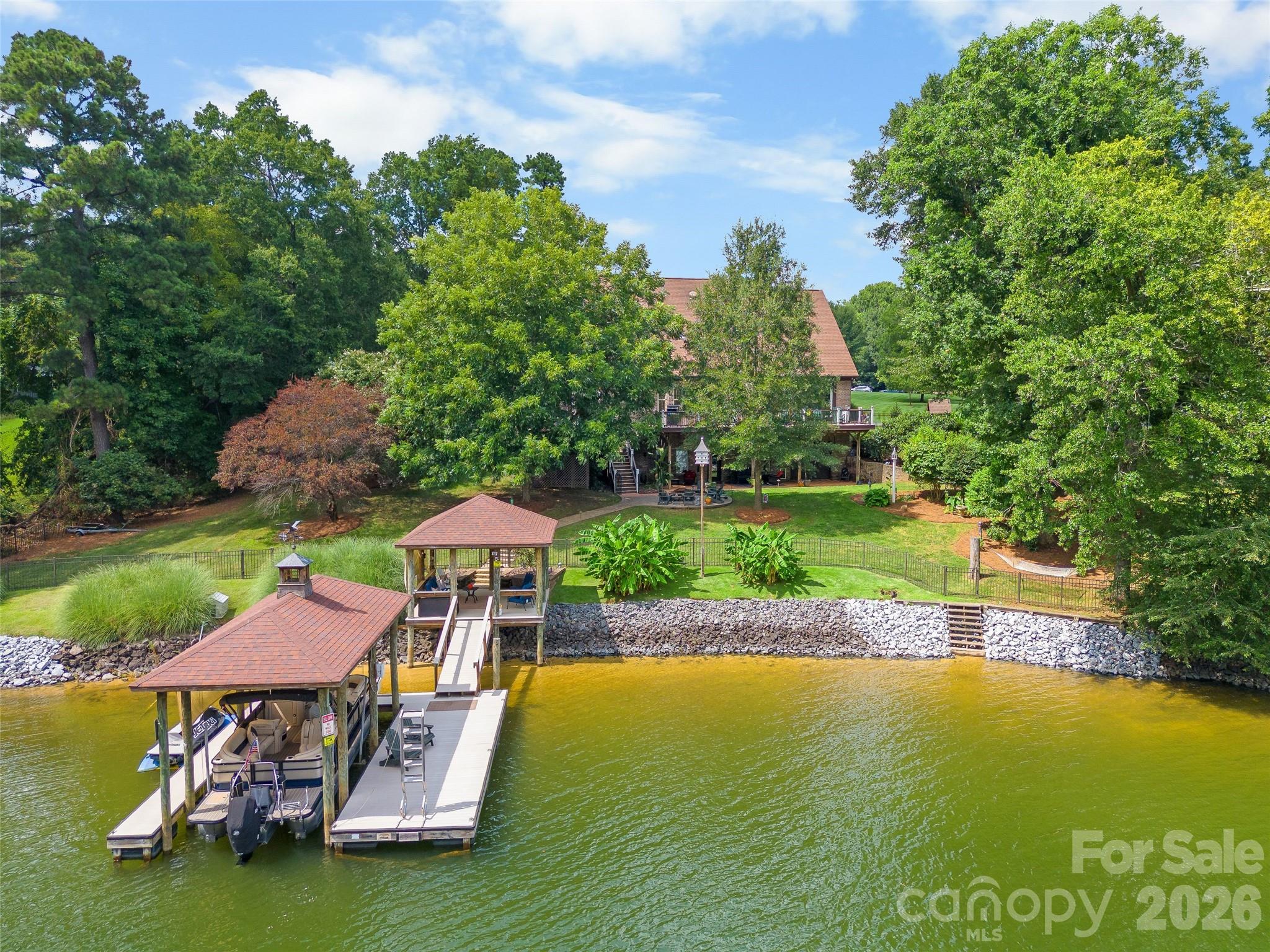 5301 Masons Ferry Road, Clover, photo 1 of 8