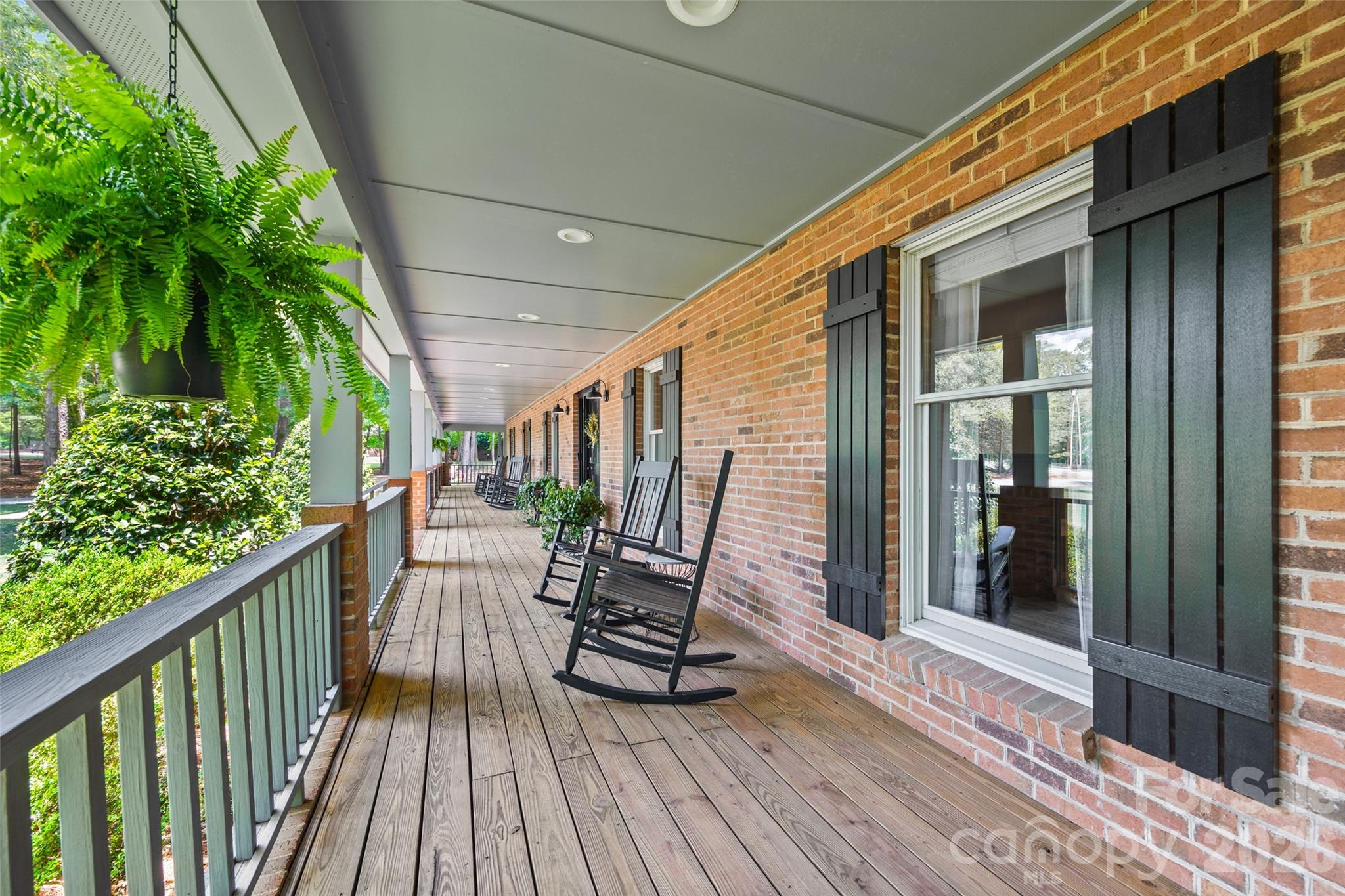 16105 Langston Drive, Charlotte, photo 6 of 8