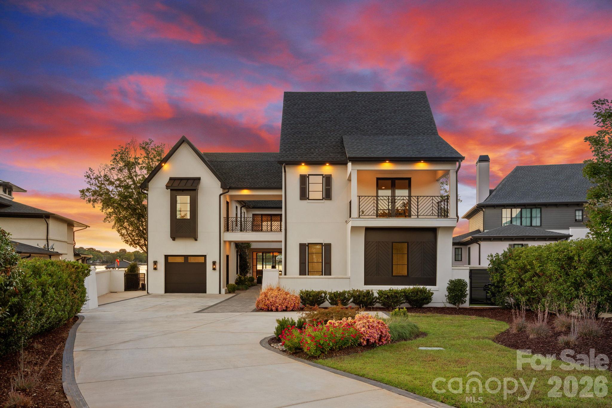 17811 Largo Place, Cornelius, photo 1 of 8