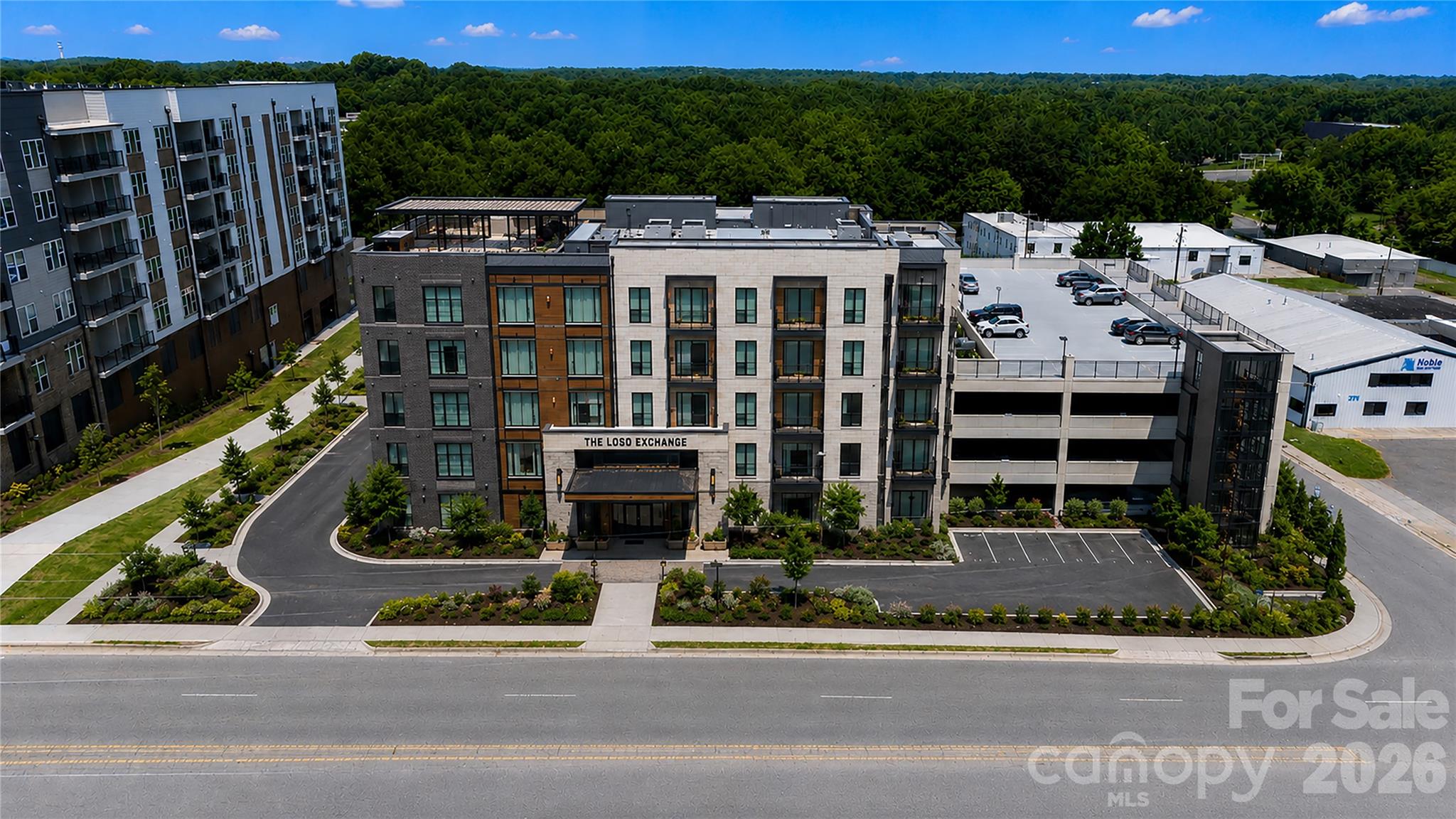 3206 S Tryon Street, Charlotte, photo 4 of 8
