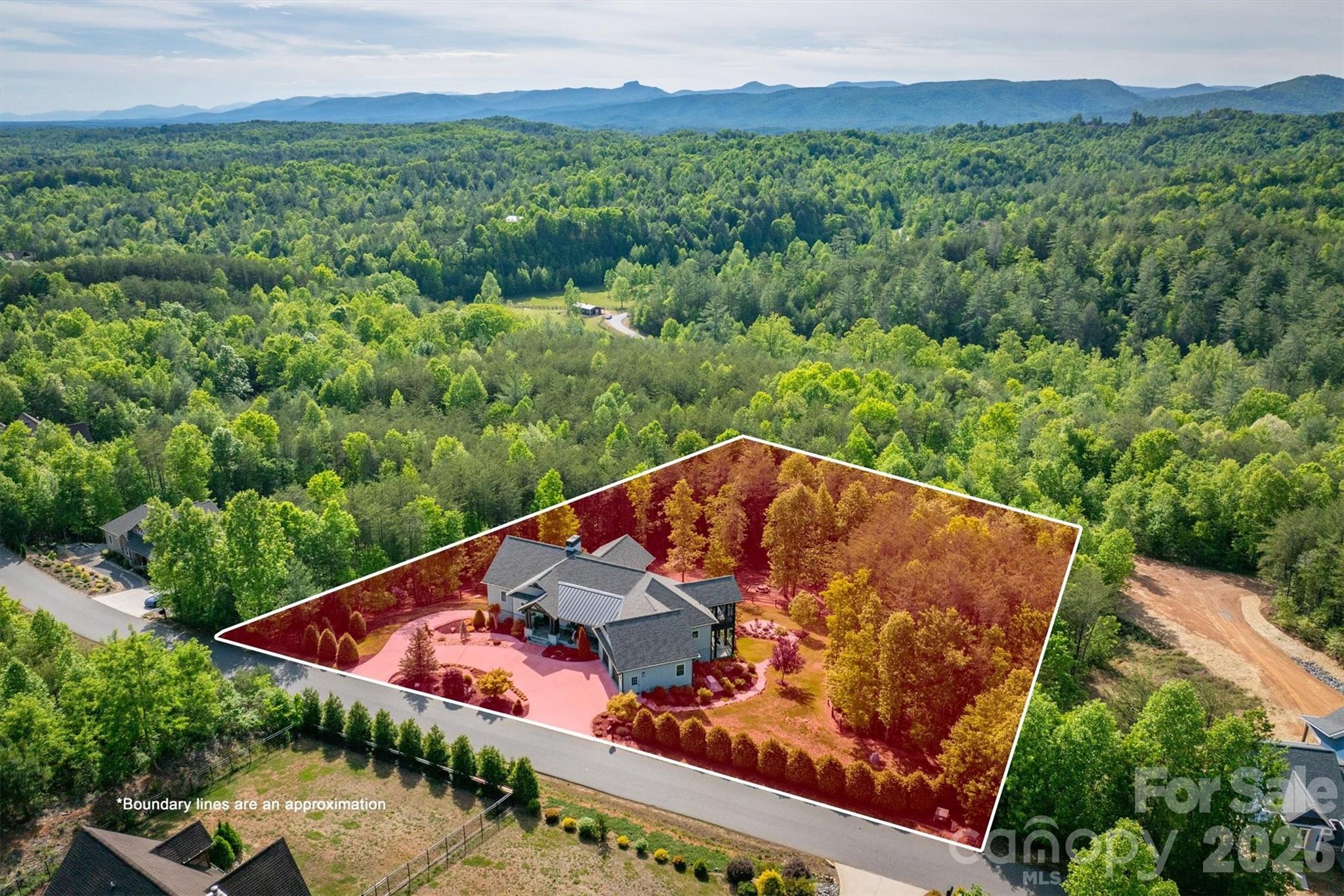 1506 High Valley Way, Lenoir, photo 3 of 8