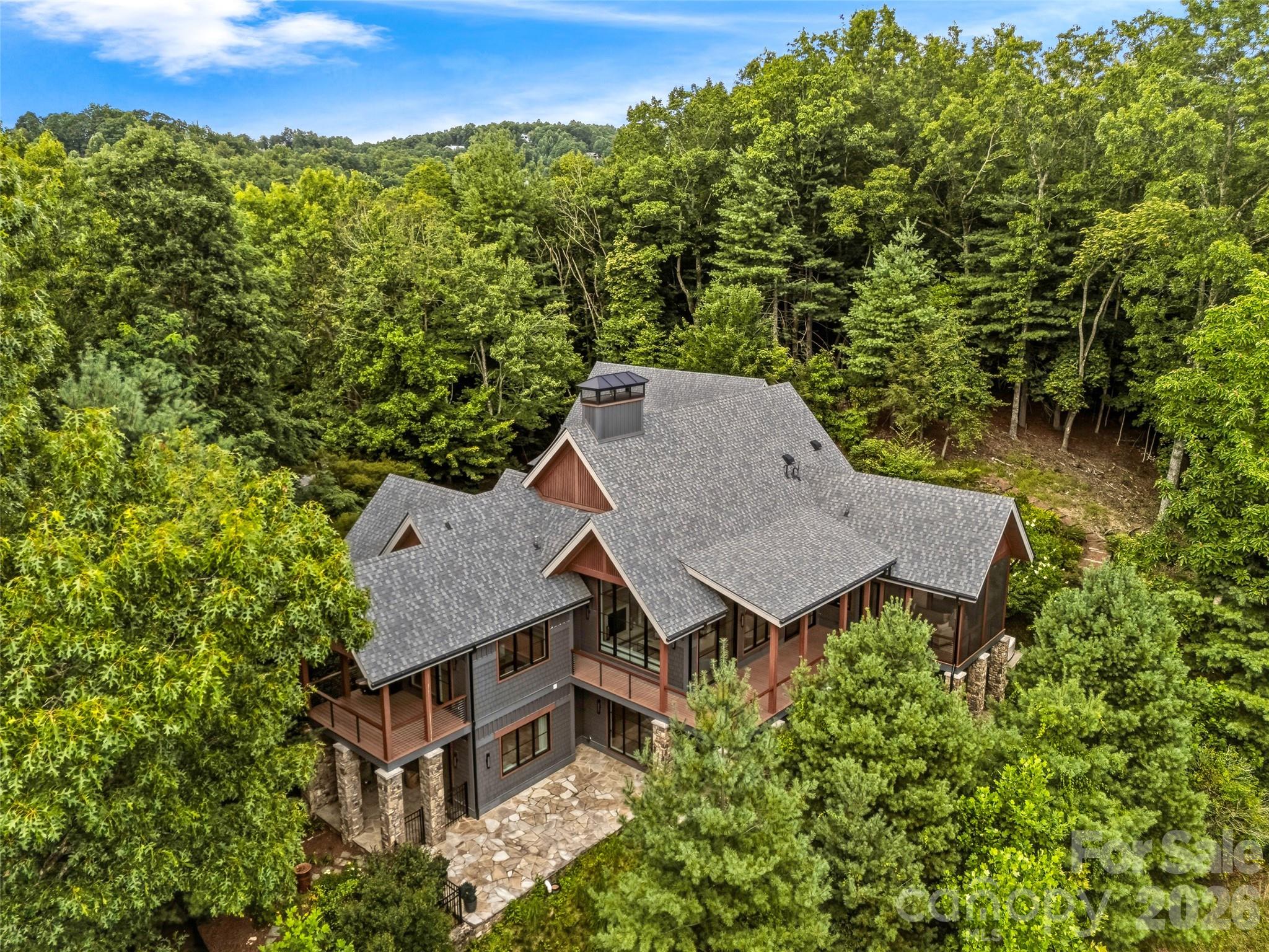 183 Chattooga Run, Hendersonville, photo 3 of 8
