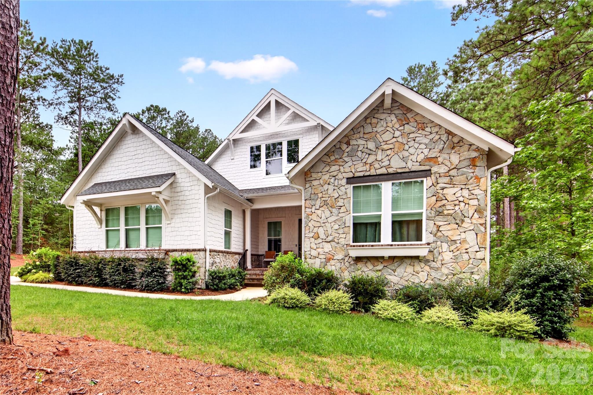 4008 Persimmon Road, Lancaster, photo 5 of 8