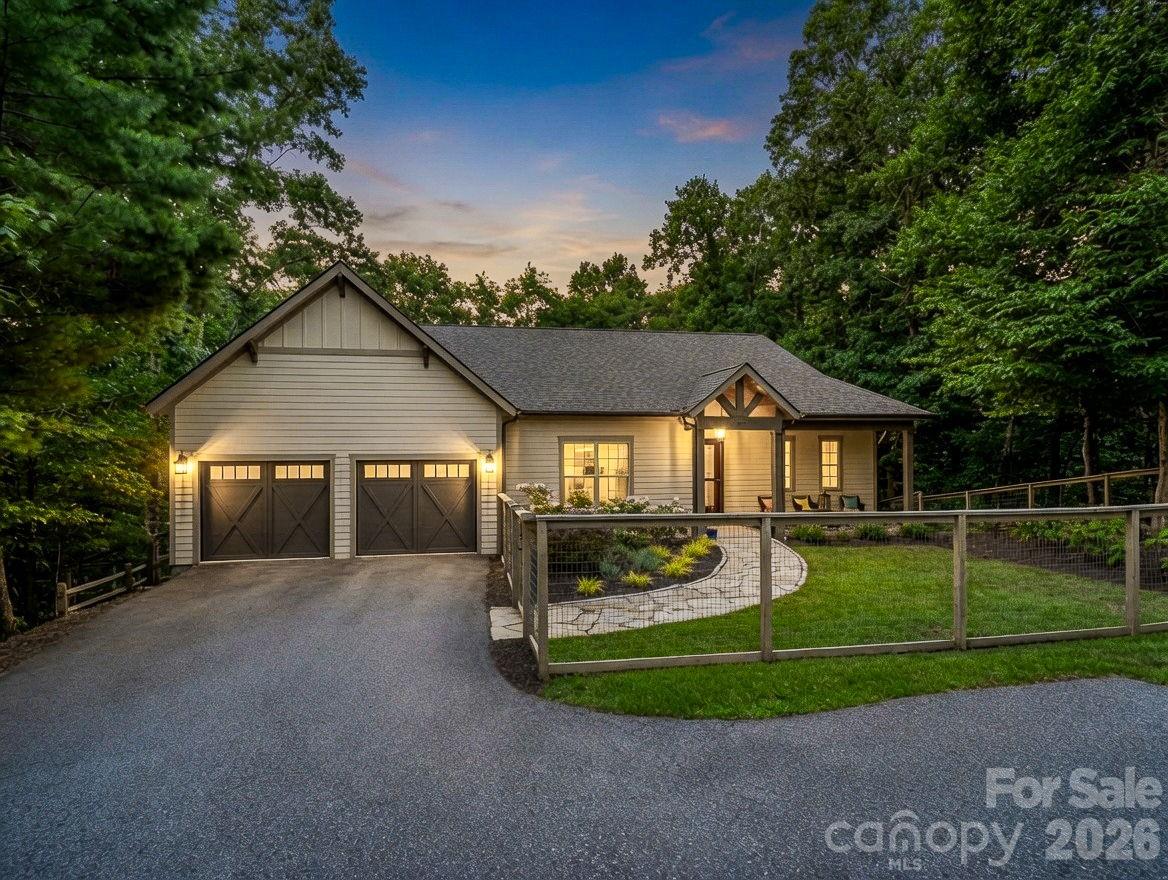 122 Cisco Road, Asheville, photo 4 of 8