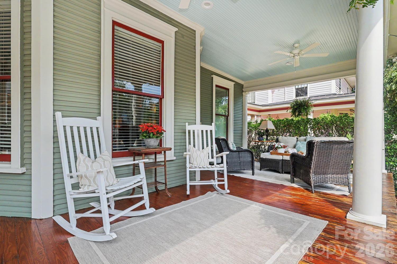 314 E Kingston Avenue E, Charlotte, photo 3 of 8