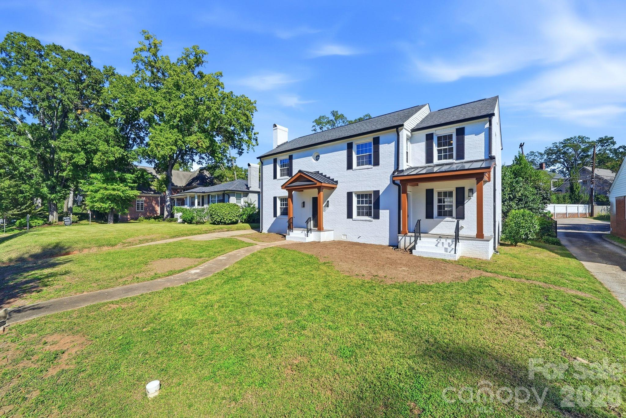 1307 S Kings Drive, Charlotte, photo 4 of 8