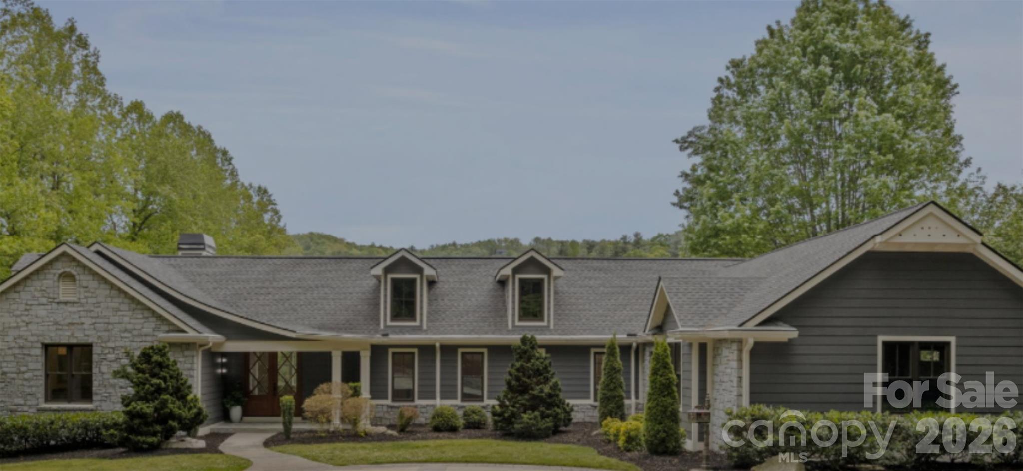 301 Winding Meadows Drive, Flat Rock, photo 3 of 8