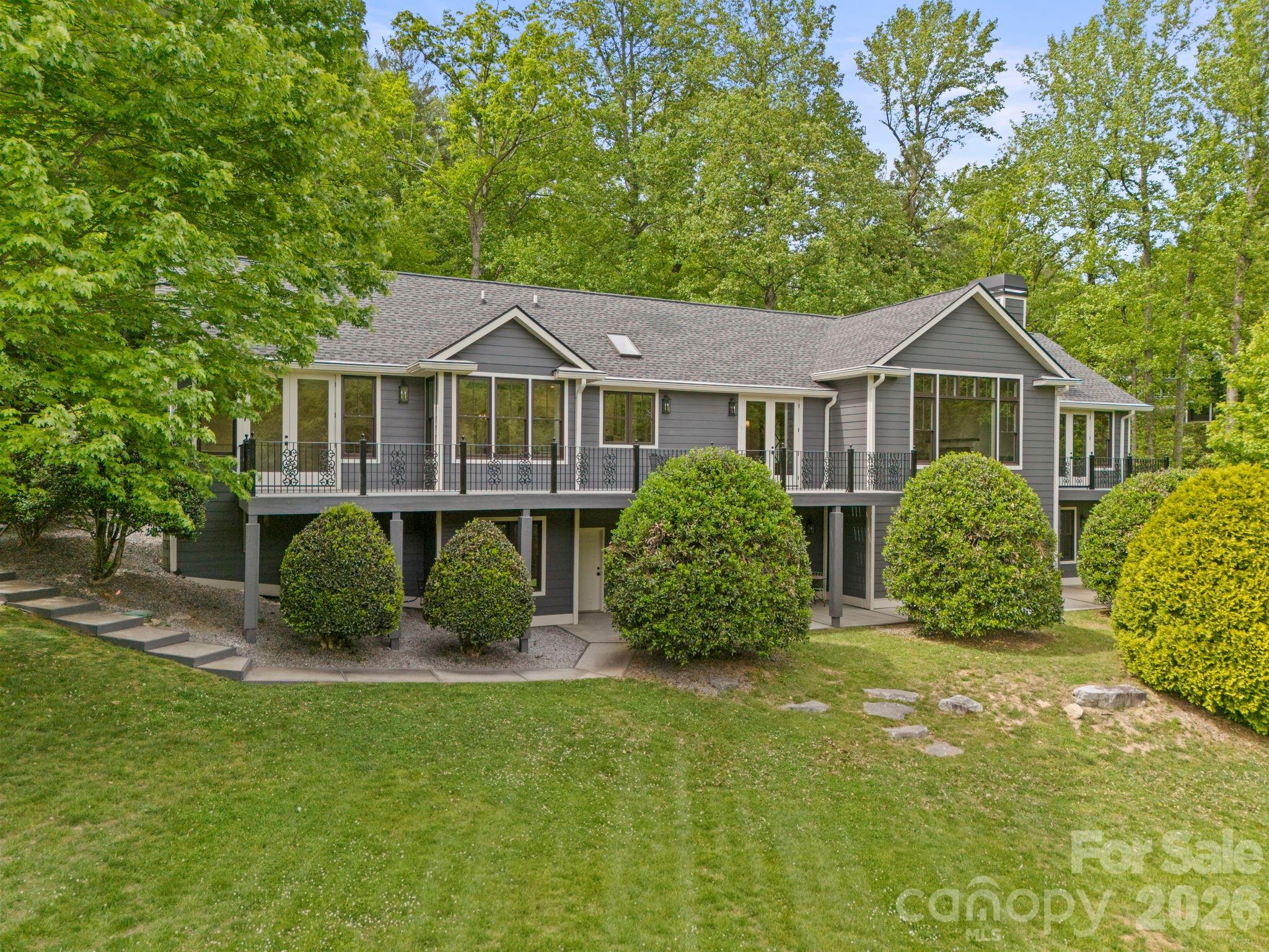 301 Winding Meadows Drive, Flat Rock, photo 2 of 8
