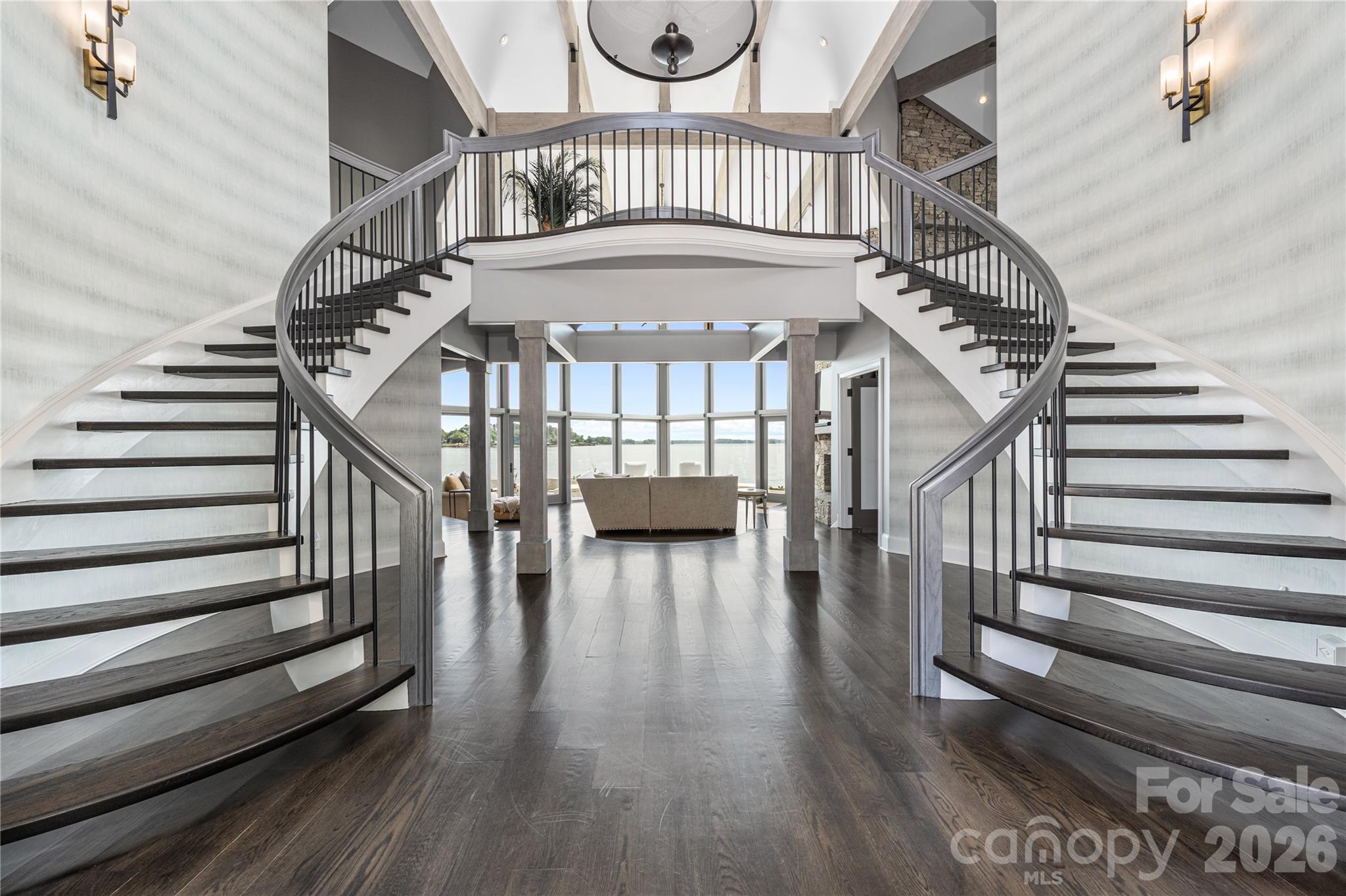 3386 Governors Island Drive, Denver, photo 1 of 8
