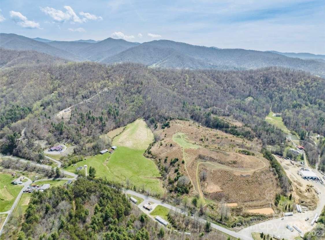 87 Barnardsville Highway, Weaverville, photo 1 of 8