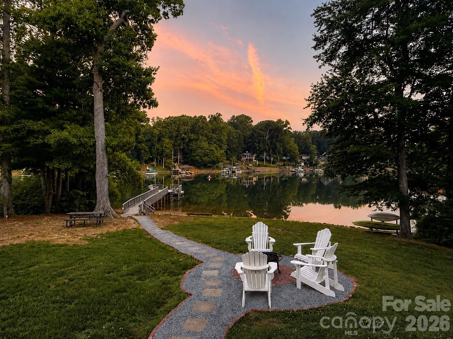 383 Sundown Road, Mooresville, photo 2 of 8