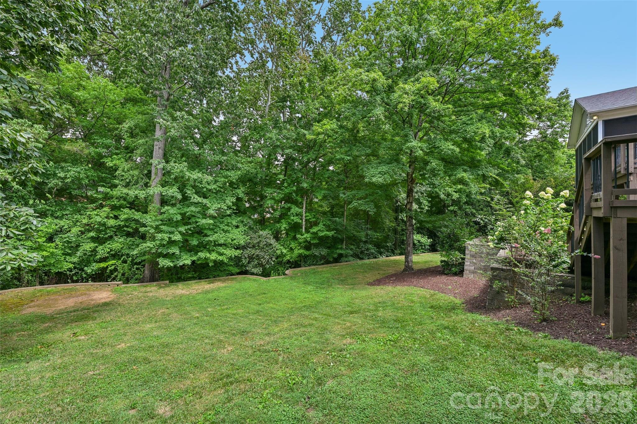 5609 Camilla Drive, Charlotte, photo 7 of 8