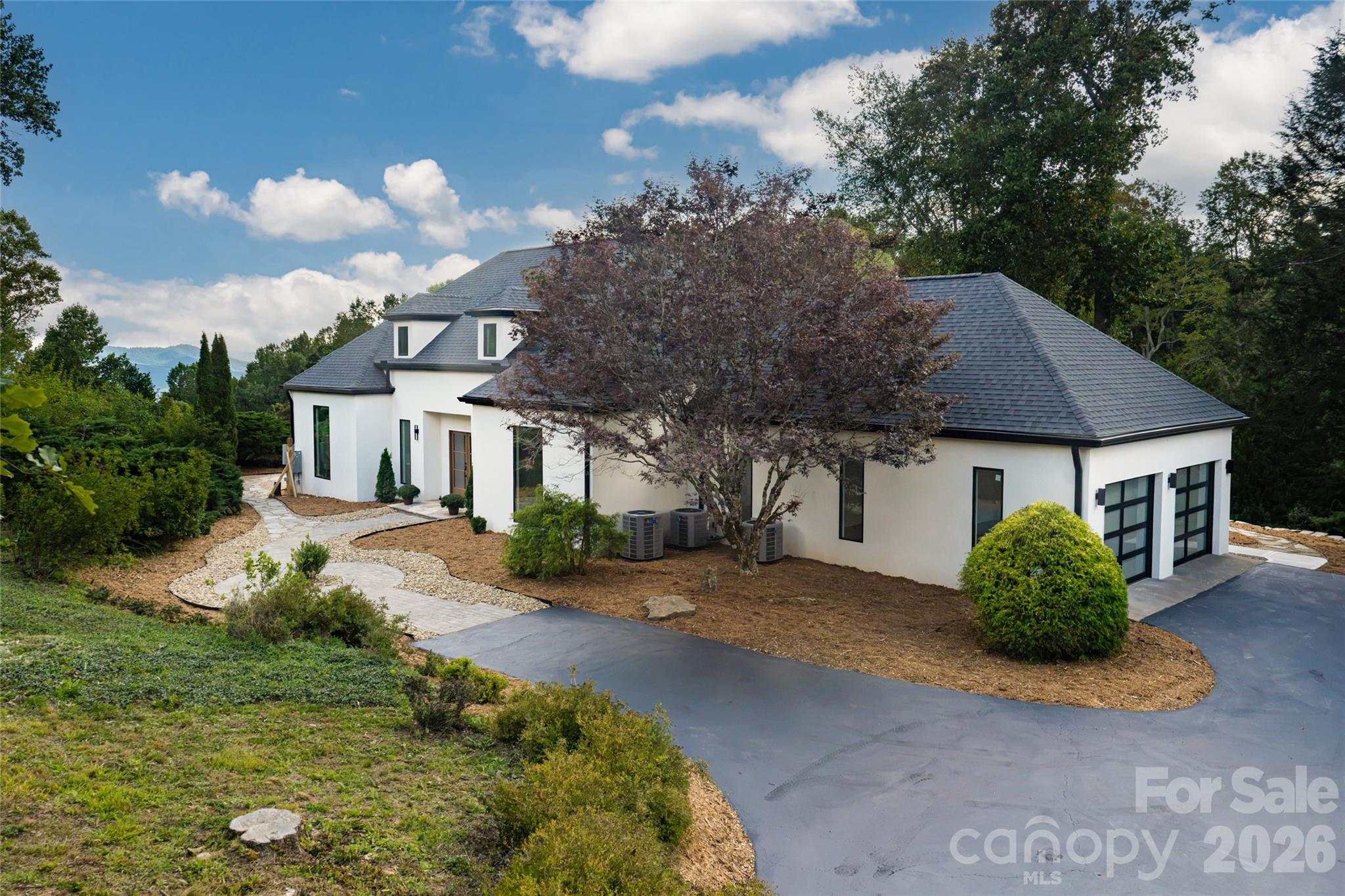 5 Meadow Ridge Drive, Asheville, photo 2 of 8