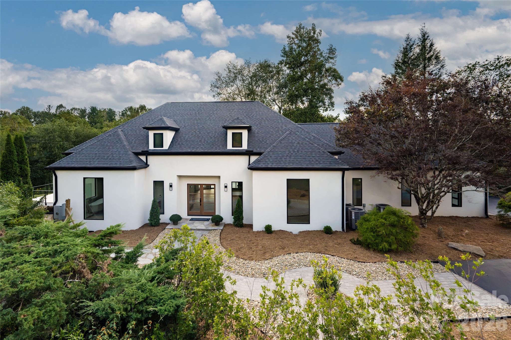 5 Meadow Ridge Drive, Asheville, photo 1 of 8