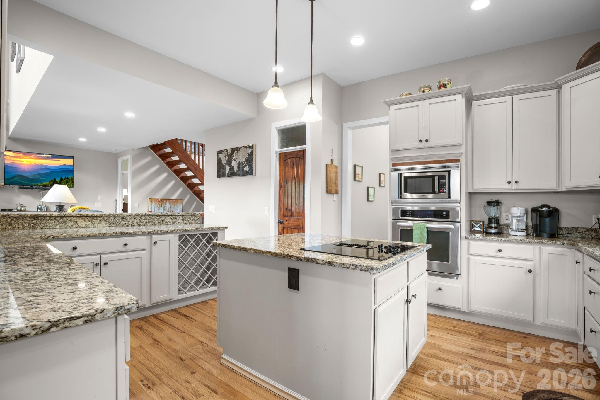 4968 Hickory Nut Gap Road, Banner Elk, photo 8 of 8