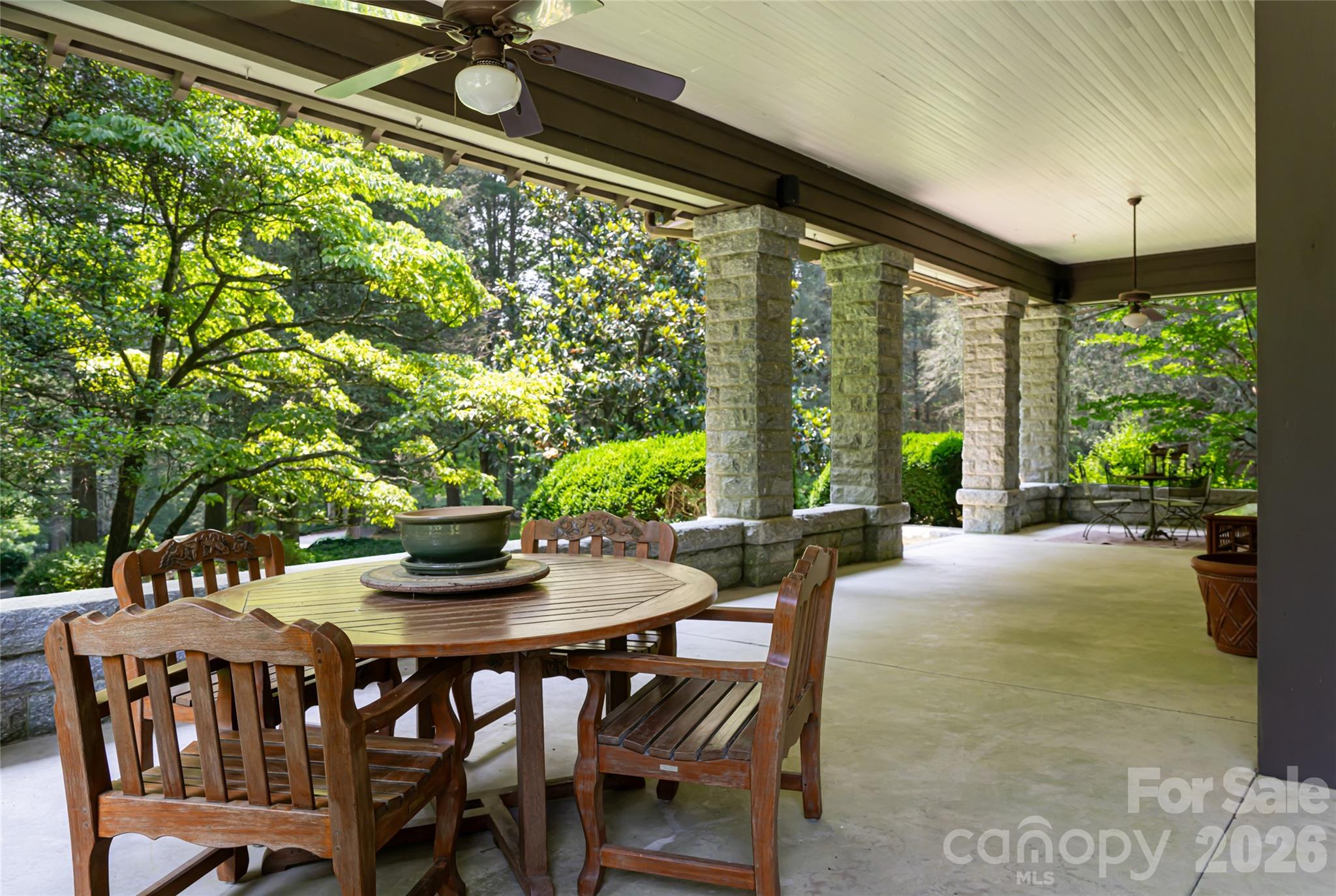 2531 Little River Road, Hendersonville, photo 4 of 8