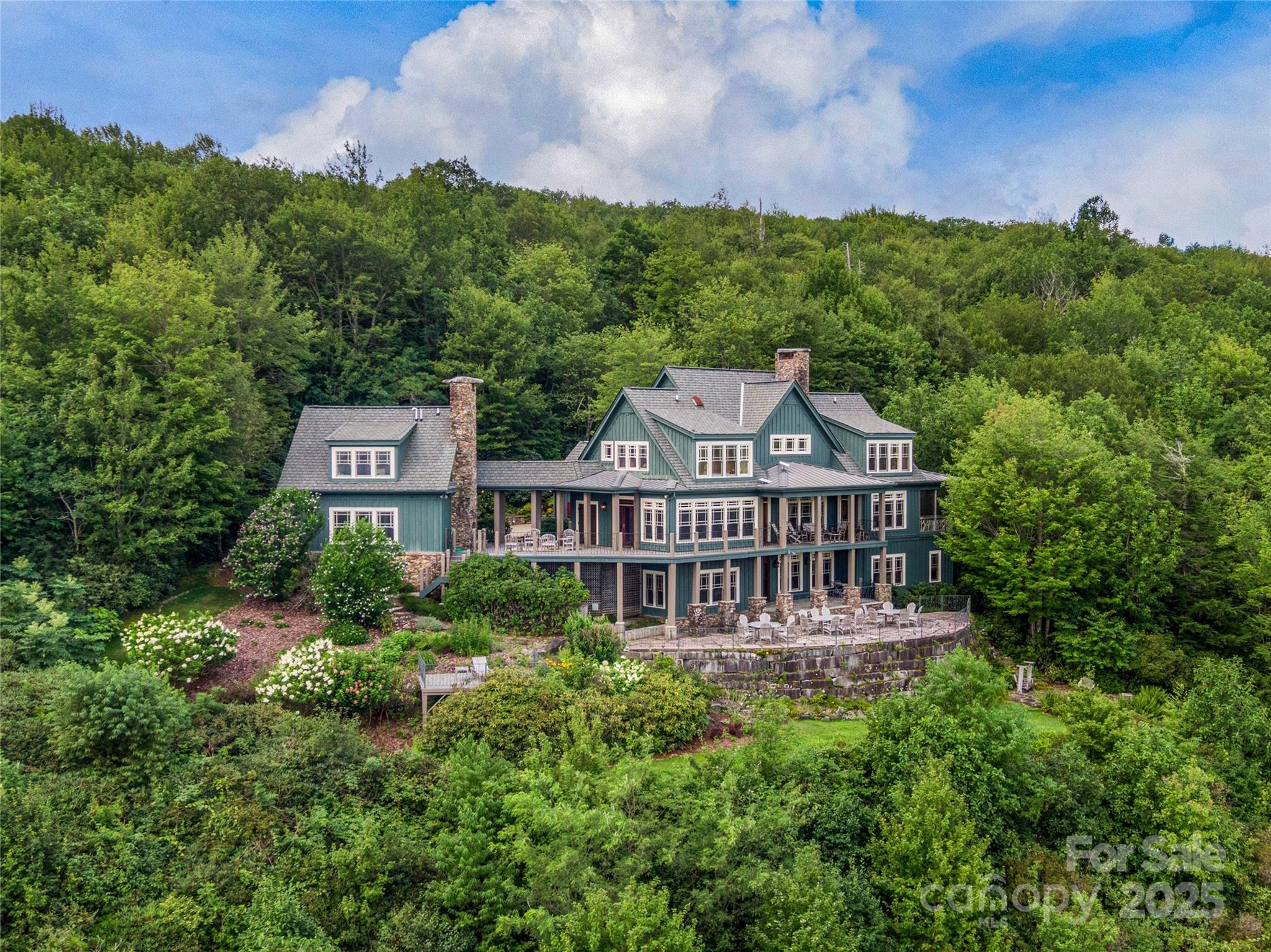 770 Meadow Ridge Drive, Lake Toxaway, photo 2 of 8