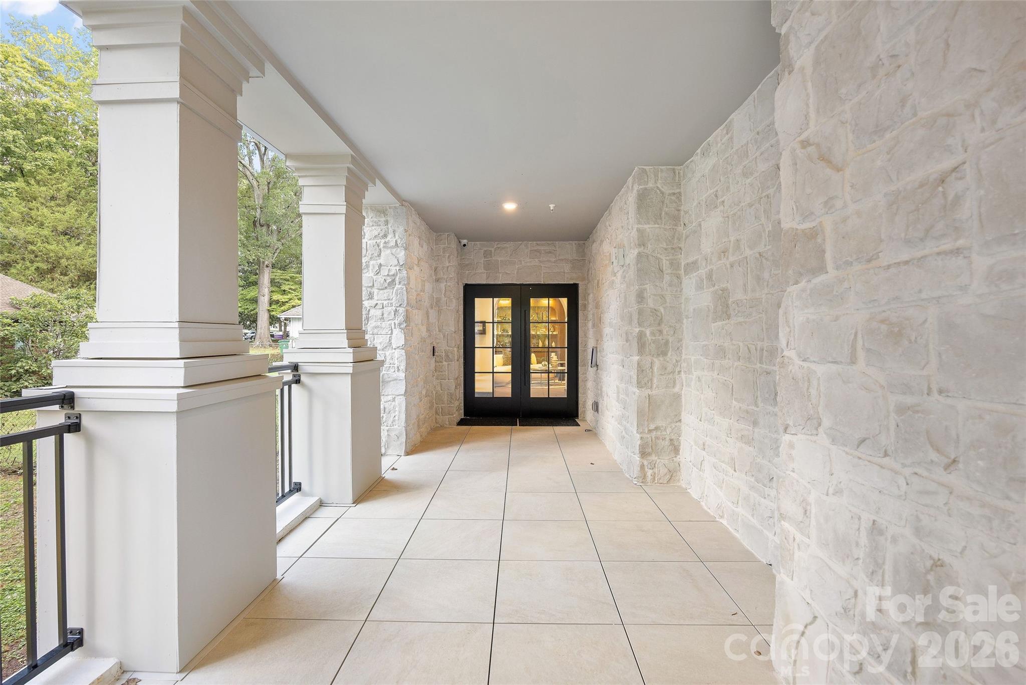 409 Queens Road #501, Charlotte, photo 3 of 8