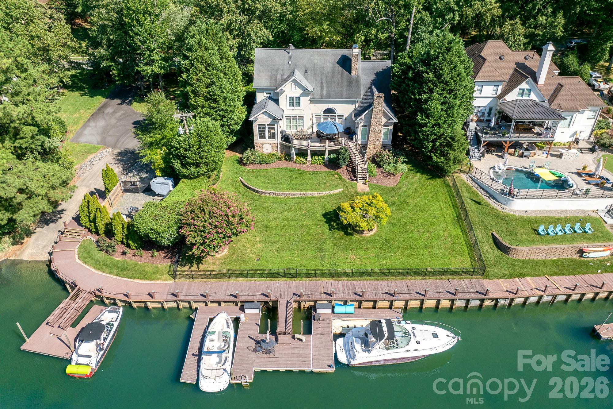 21300 Blakely Shores Drive, Cornelius, photo 1 of 8