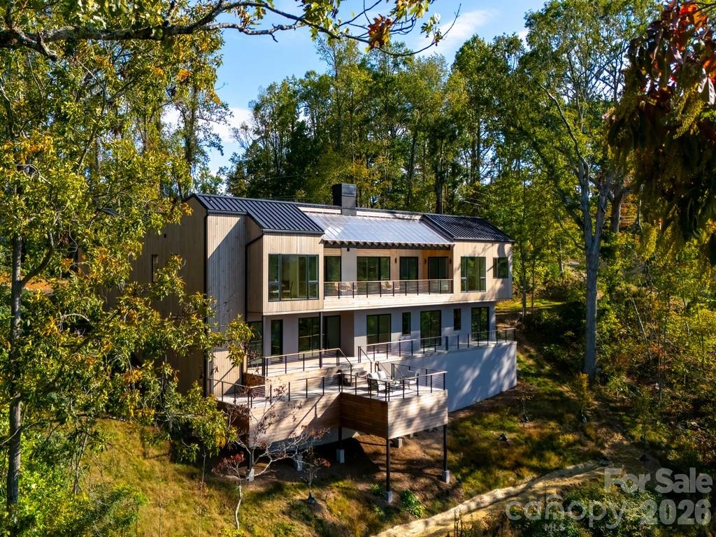 631 Elk Mountain Scenic Highway, Asheville, photo 8 of 8