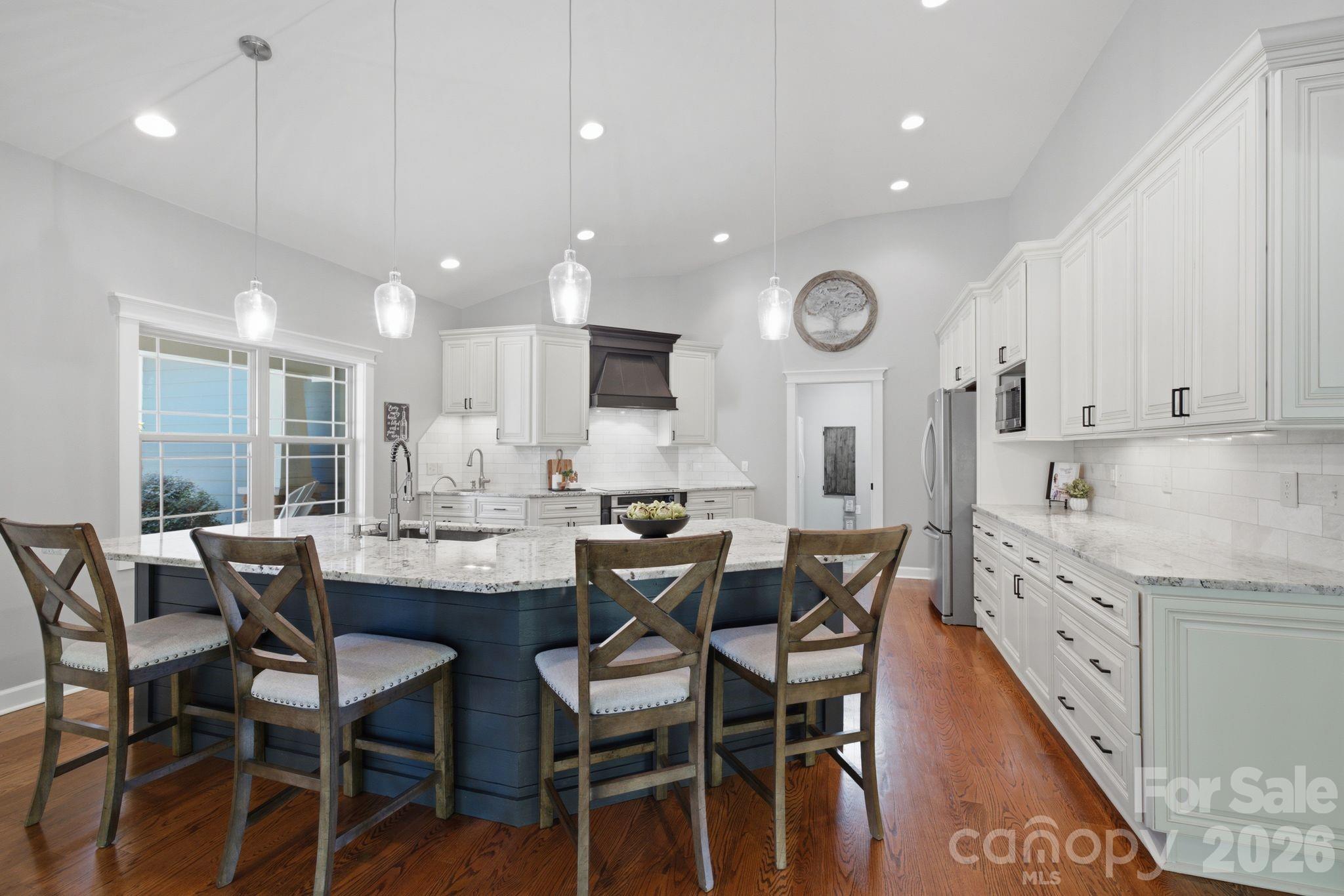 132 Lucent Lane, Mooresville, photo 5 of 8