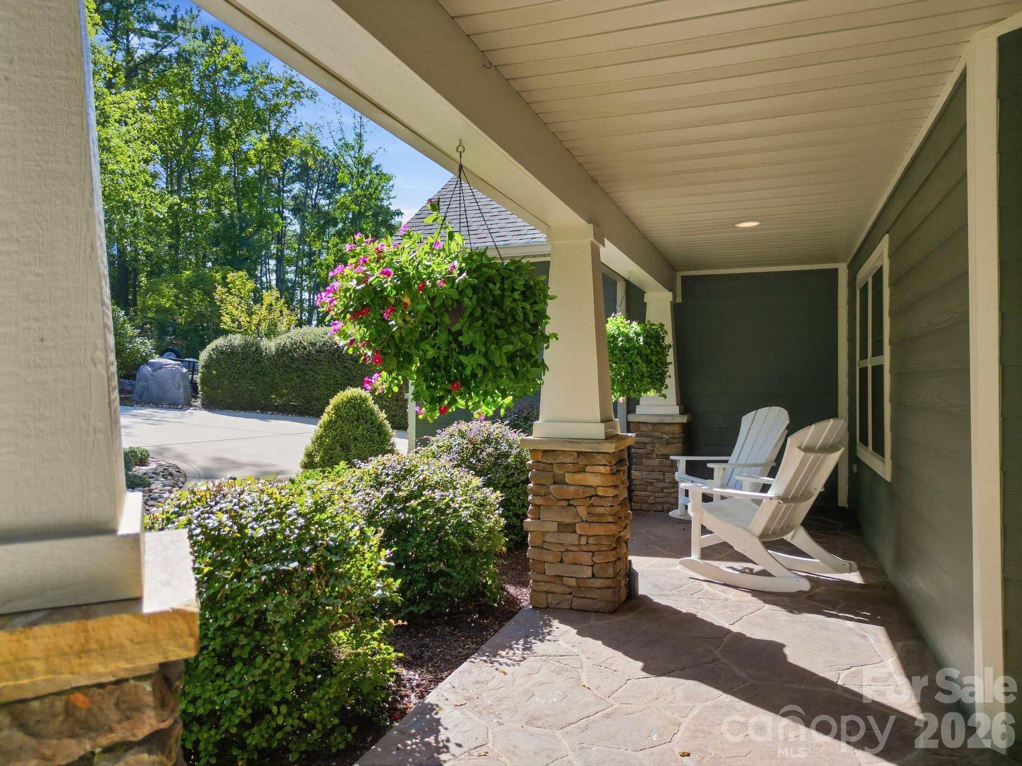 132 Lucent Lane, Mooresville, photo 3 of 8