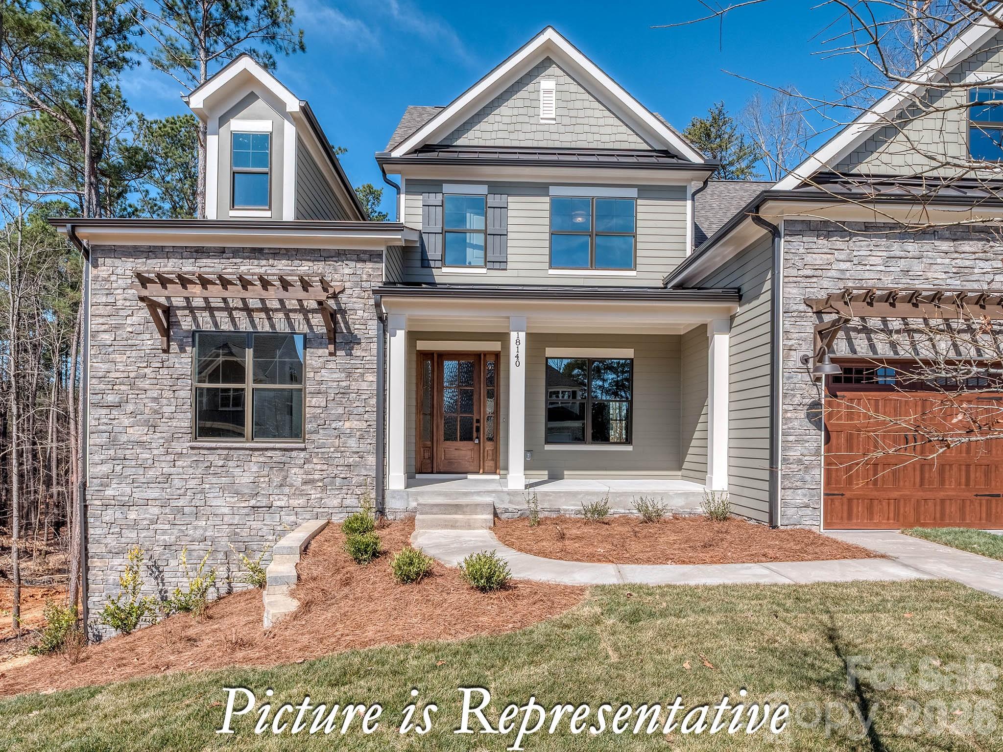 16818 Harbor View Road, Charlotte, photo 4 of 8