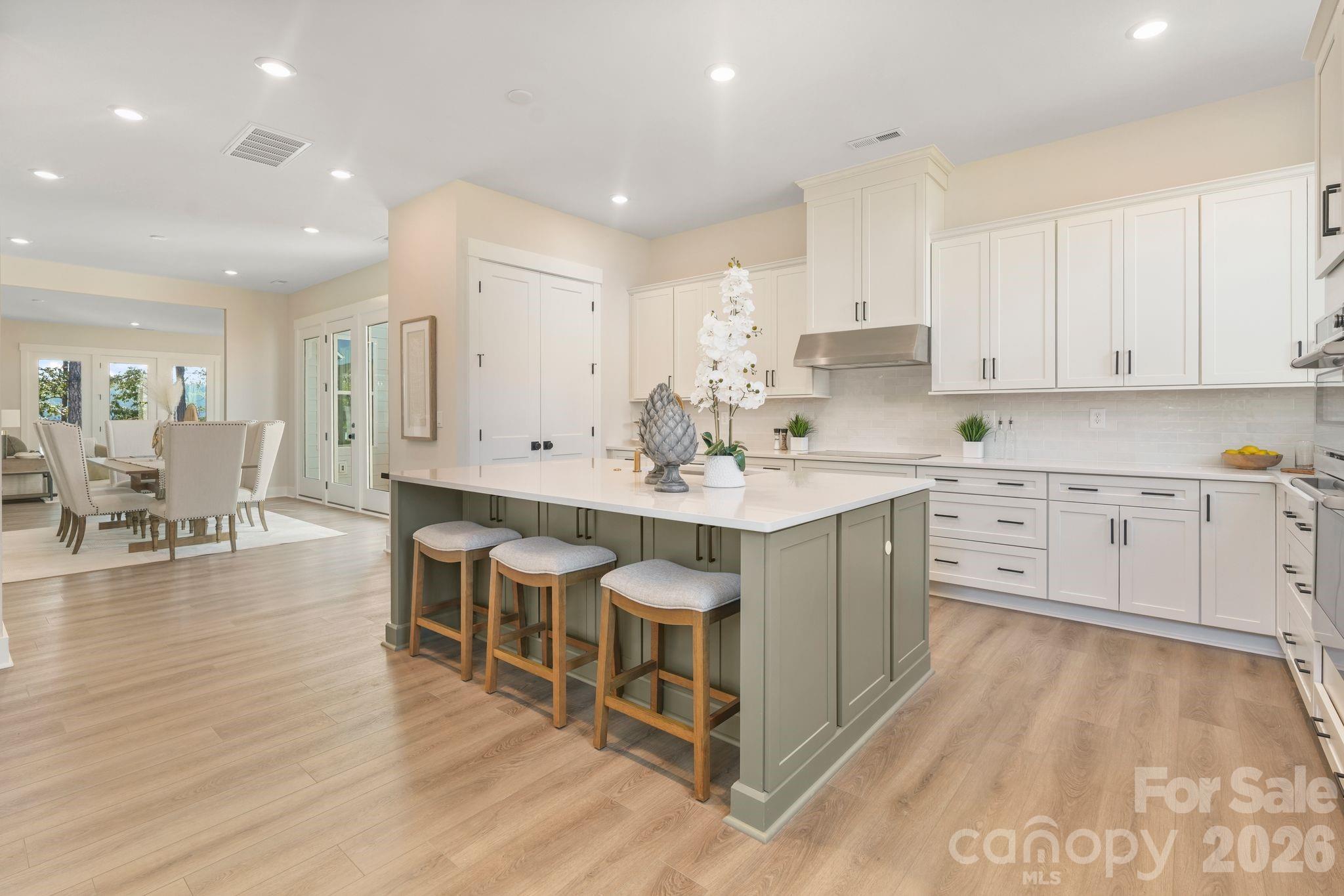4531 Splash Trail, Sherrills Ford, photo 5 of 8