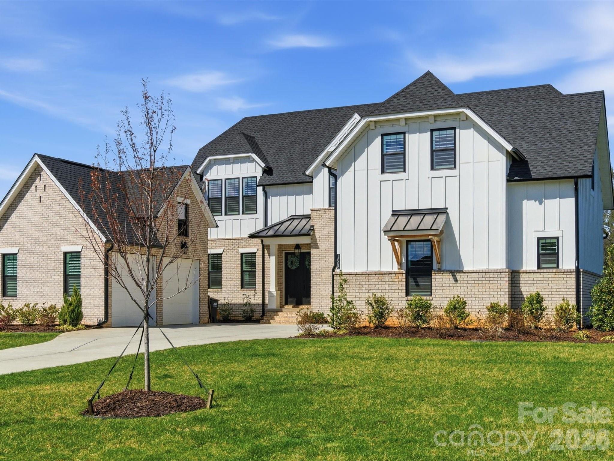 1008 Broadmoor Drive, Marvin, photo 2 of 8
