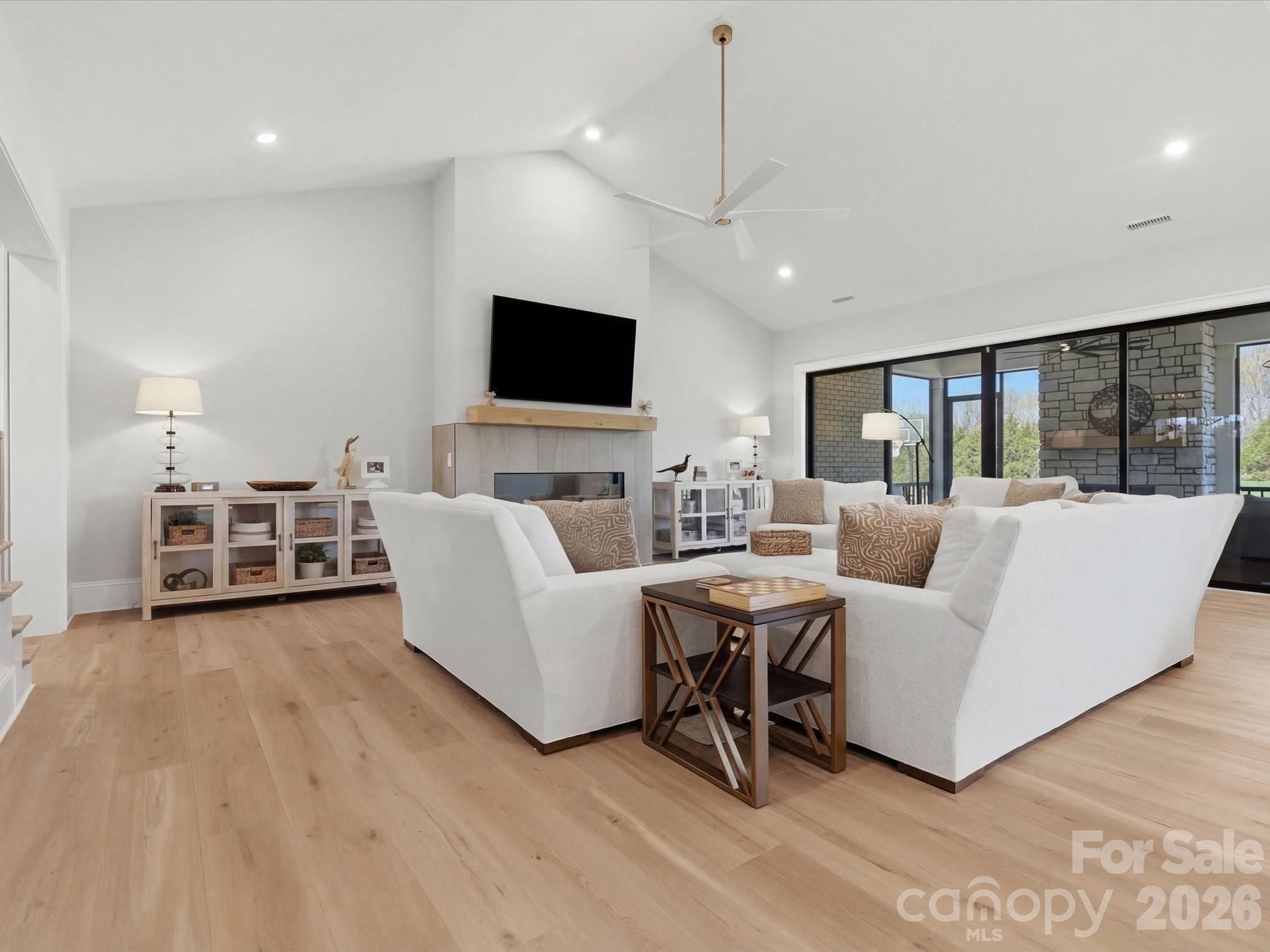 1008 Broadmoor Drive, Marvin, photo 7 of 8