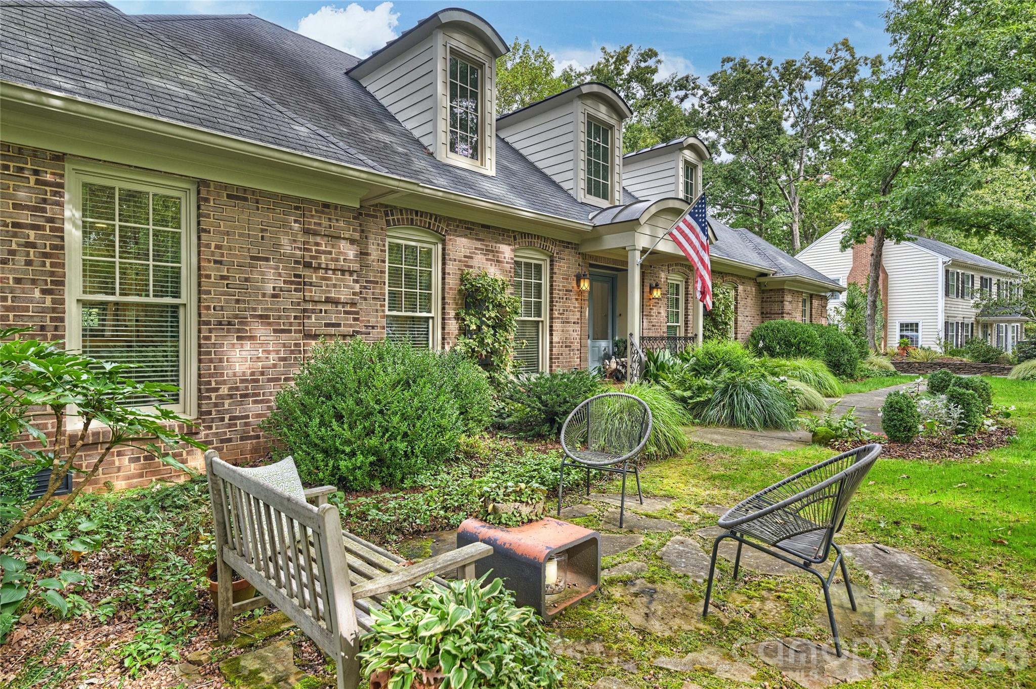 3632 Chevington Road, Charlotte, photo 2 of 8