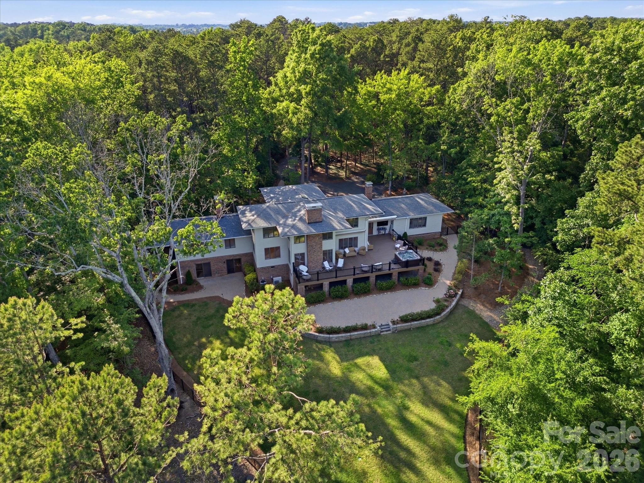 115 Forest Cliff Court Ne, Concord, photo 4 of 8