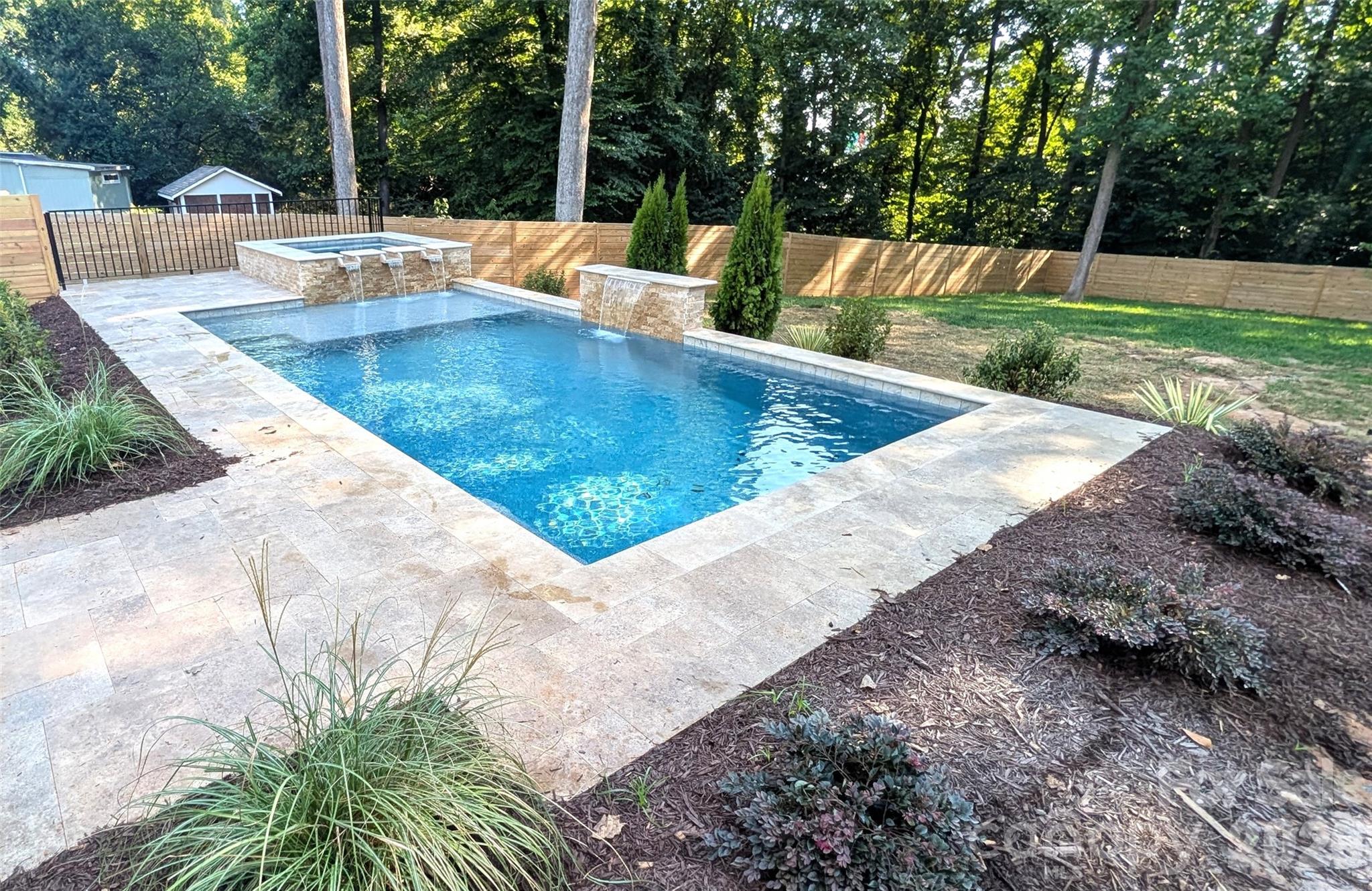 1718 Seifert Circle, Charlotte, photo 6 of 8