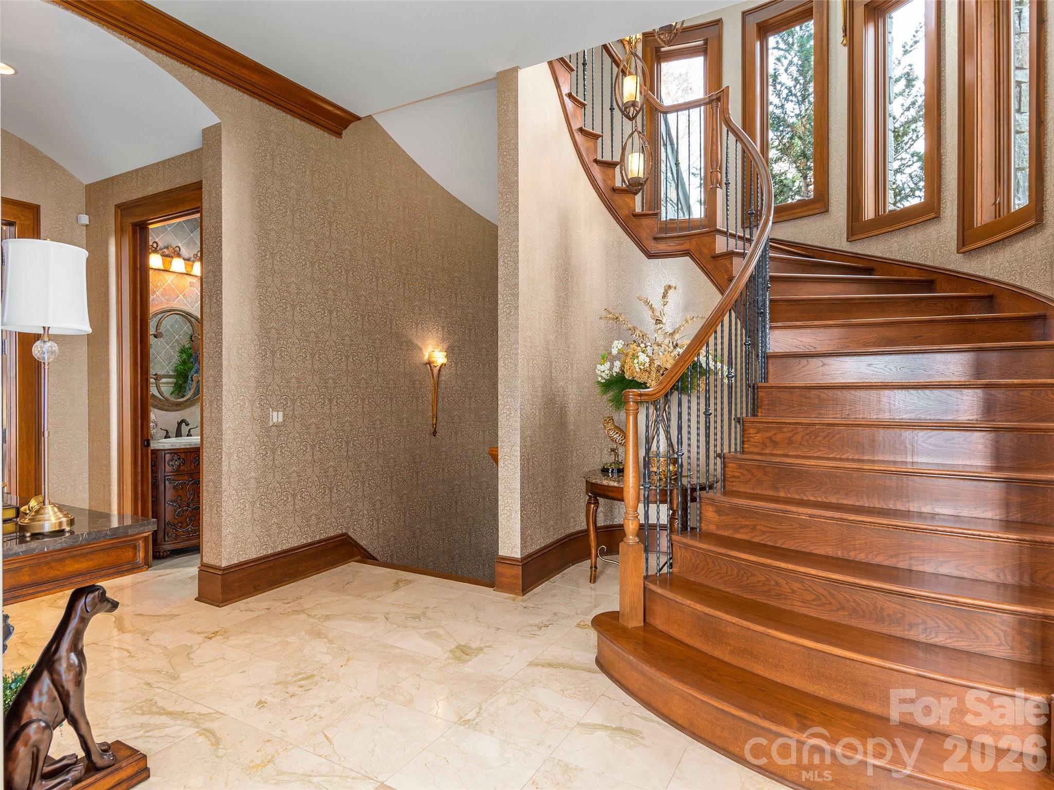 633 Altamont View, Asheville, photo 8 of 8