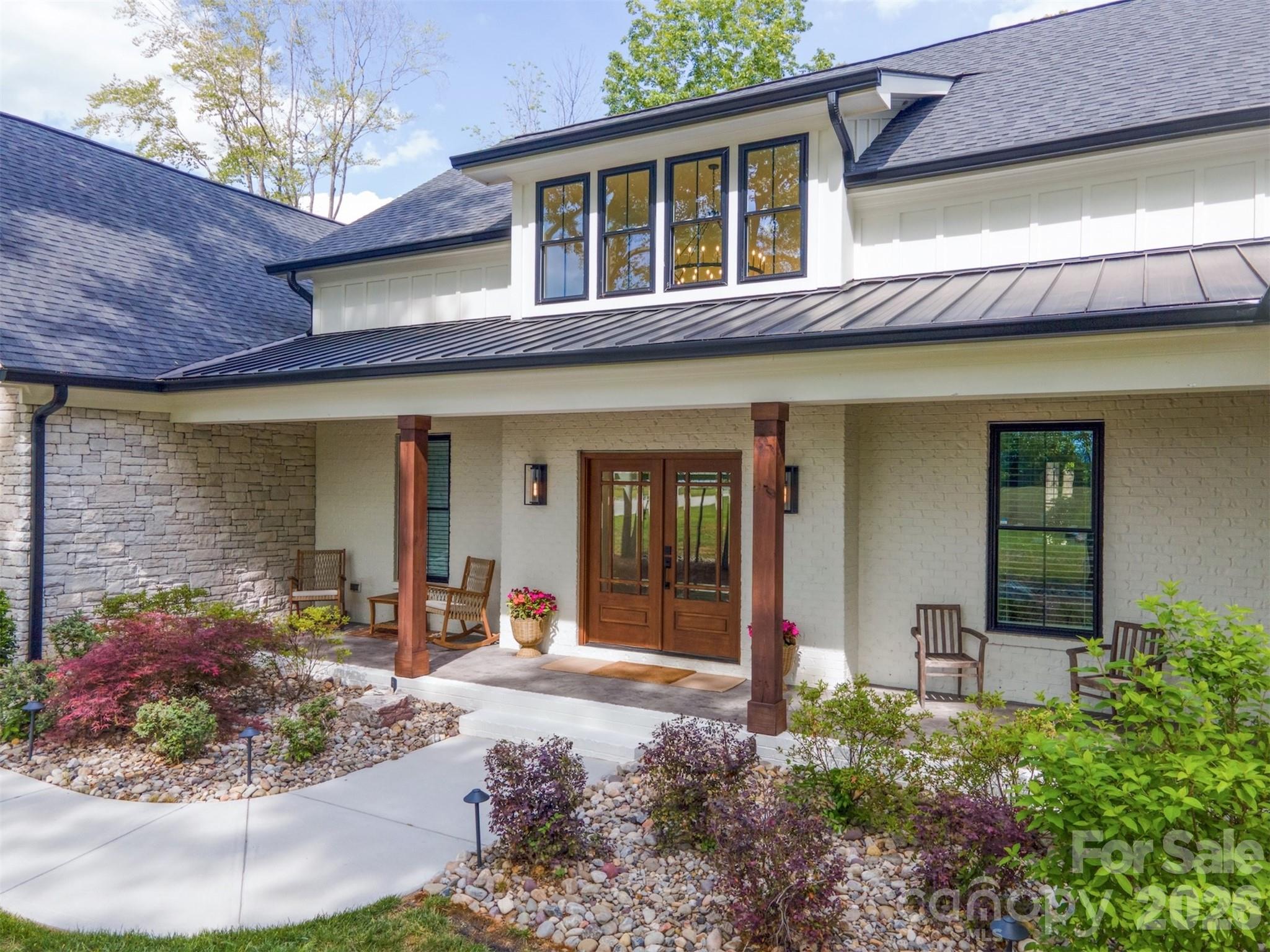 2855 Long Run Farm Road, Mount Pleasant, photo 1 of 8