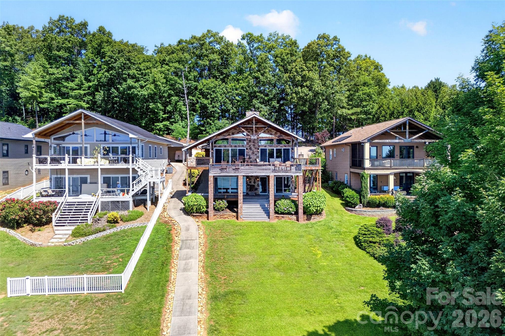 831 Lake Club Drive, Nebo, photo 8 of 8