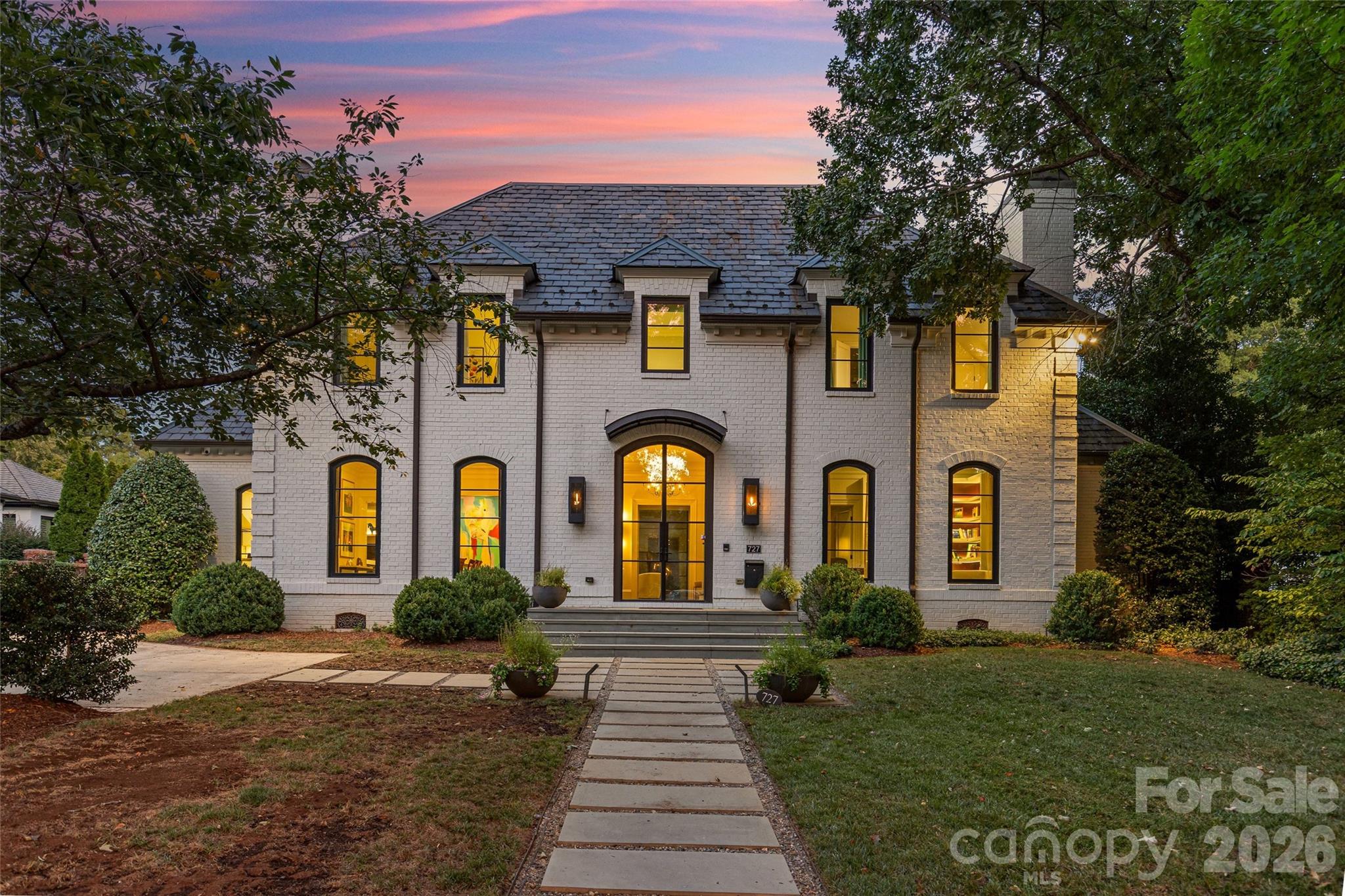 727 Colville Road, Charlotte, photo 1 of 8