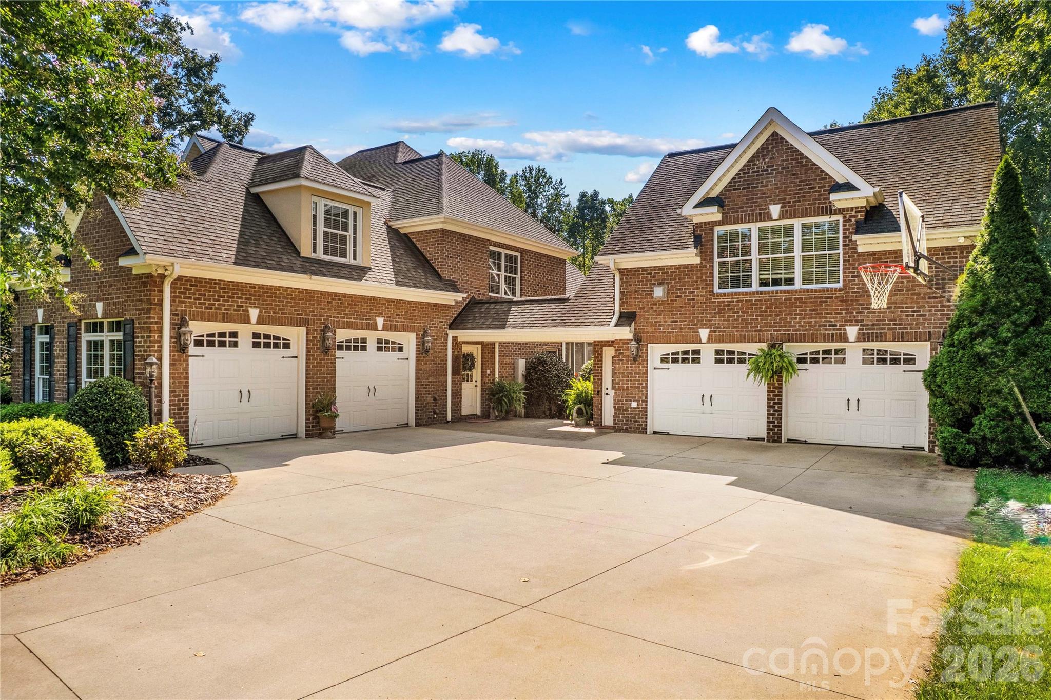 220 Cedar Lake Drive, Statesville, photo 6 of 8