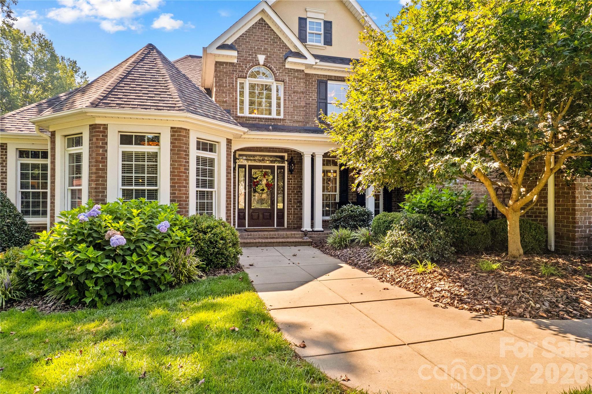 220 Cedar Lake Drive, Statesville, photo 2 of 8