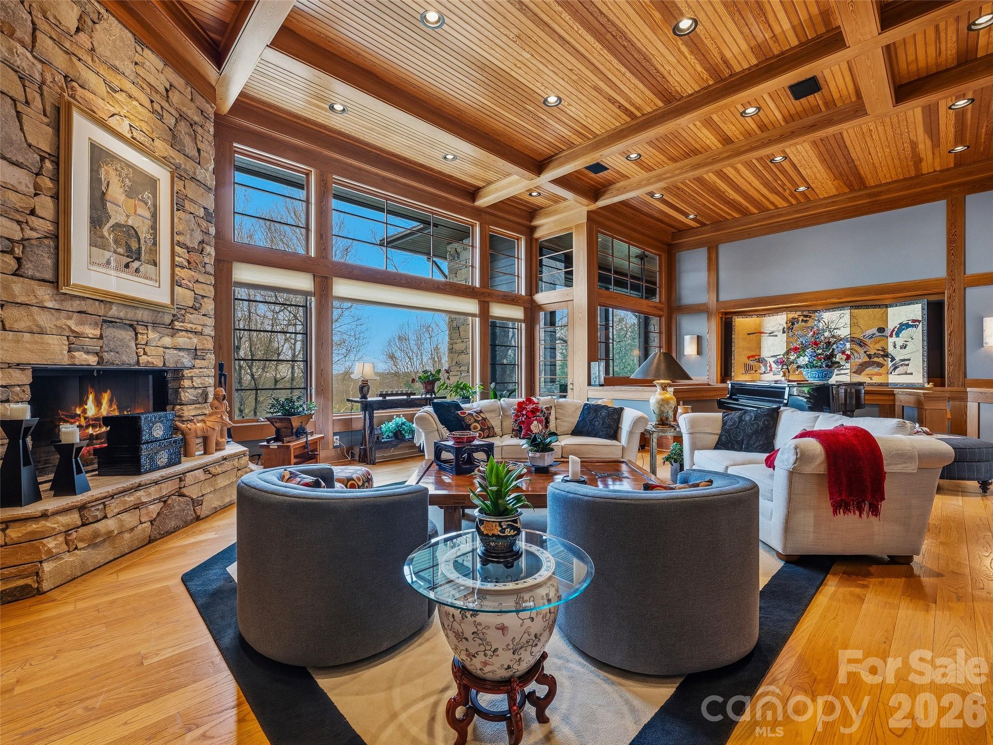 1000 Mcfarlane Way, Hendersonville, photo 8 of 8