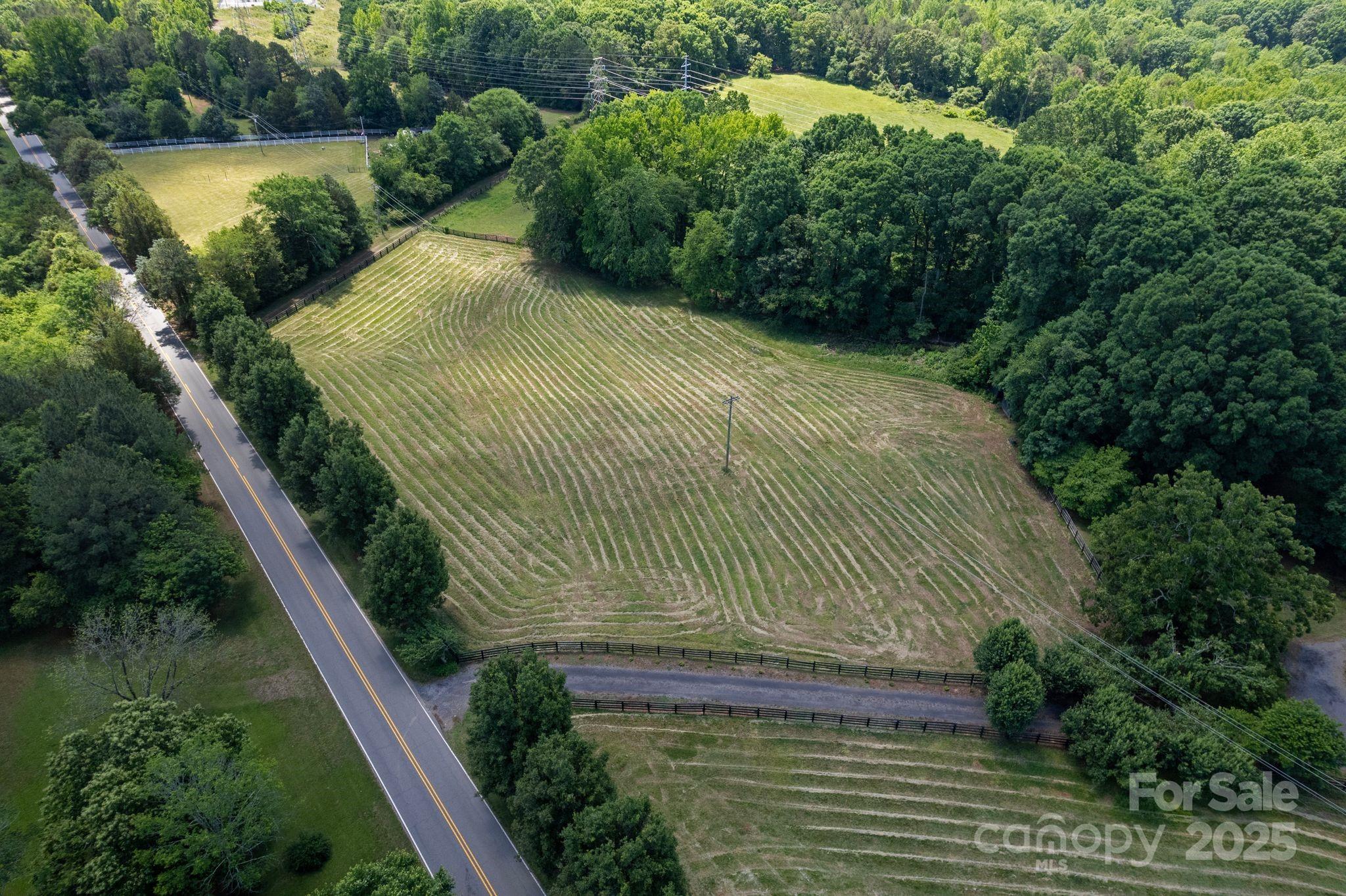 21121 Shearer Road #3, Davidson, photo 4 of 8