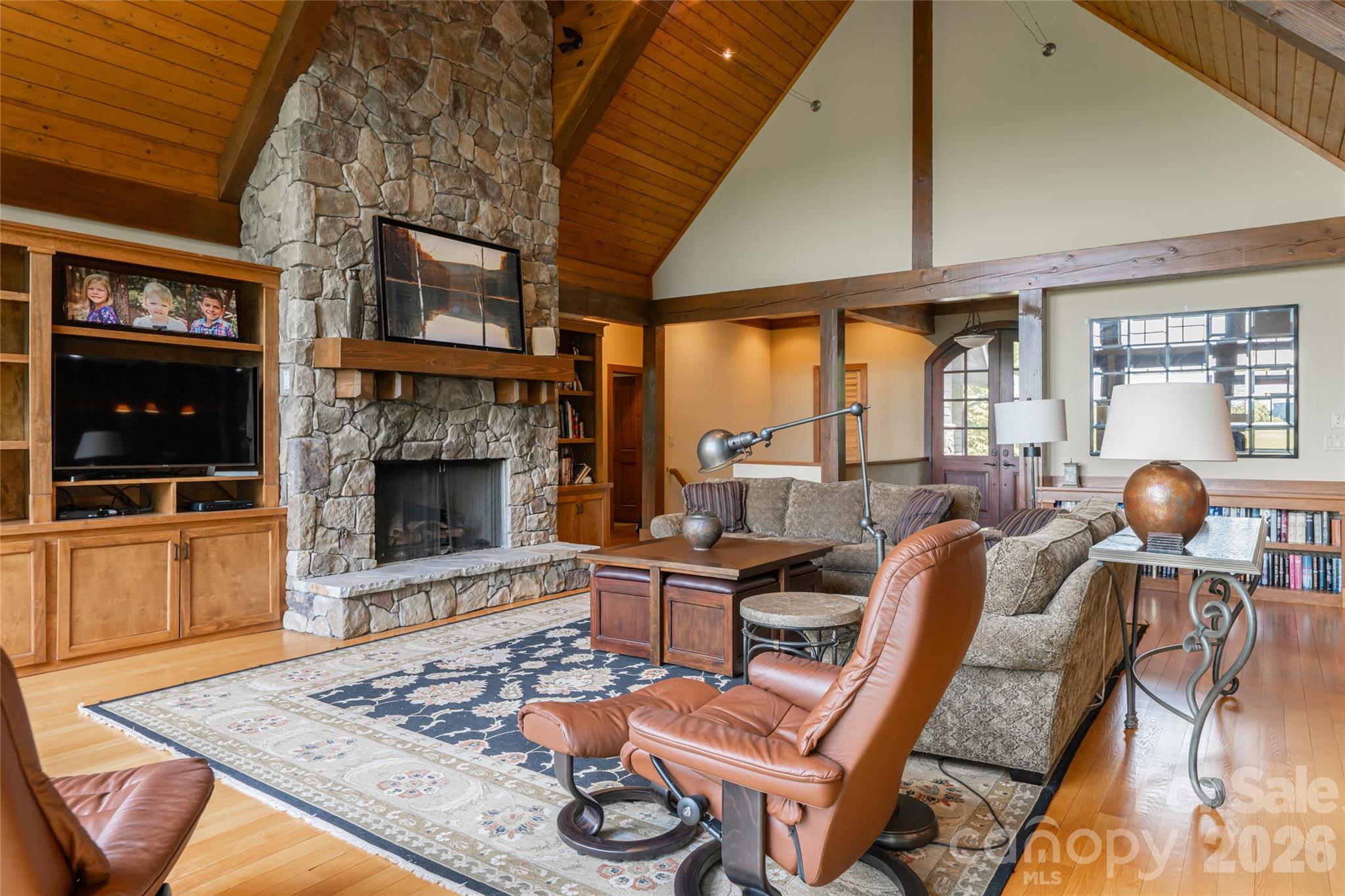 211 Boulder Ridge Drive, Hendersonville, photo 5 of 8